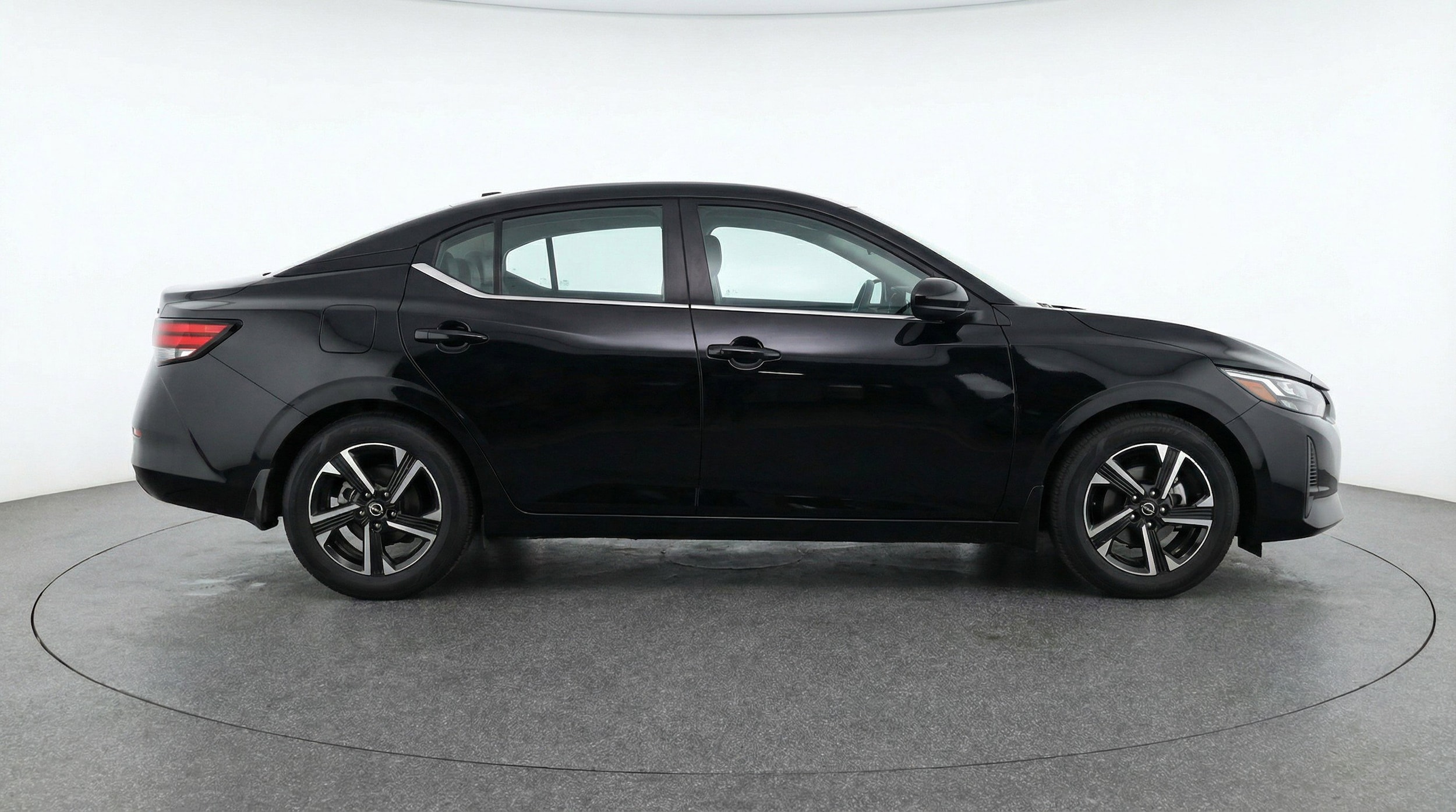 Thumbnail: 2025 Nissan Sentra - 11
