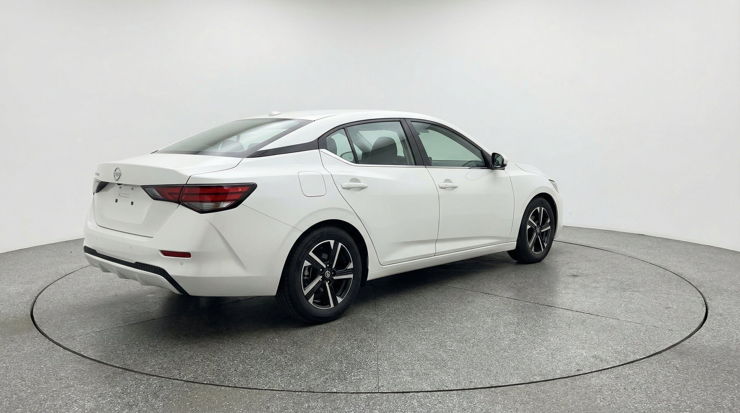 Thumbnail: 2025 Nissan Sentra - 9