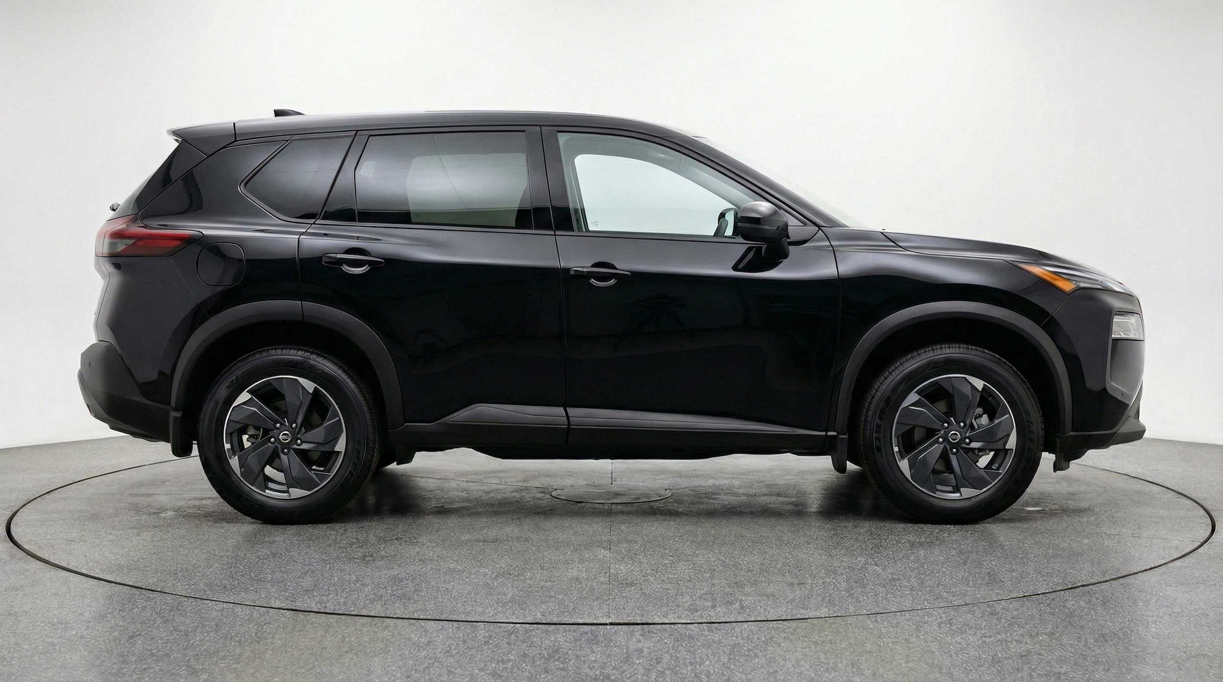 Thumbnail: 2025 Nissan Rogue - 11