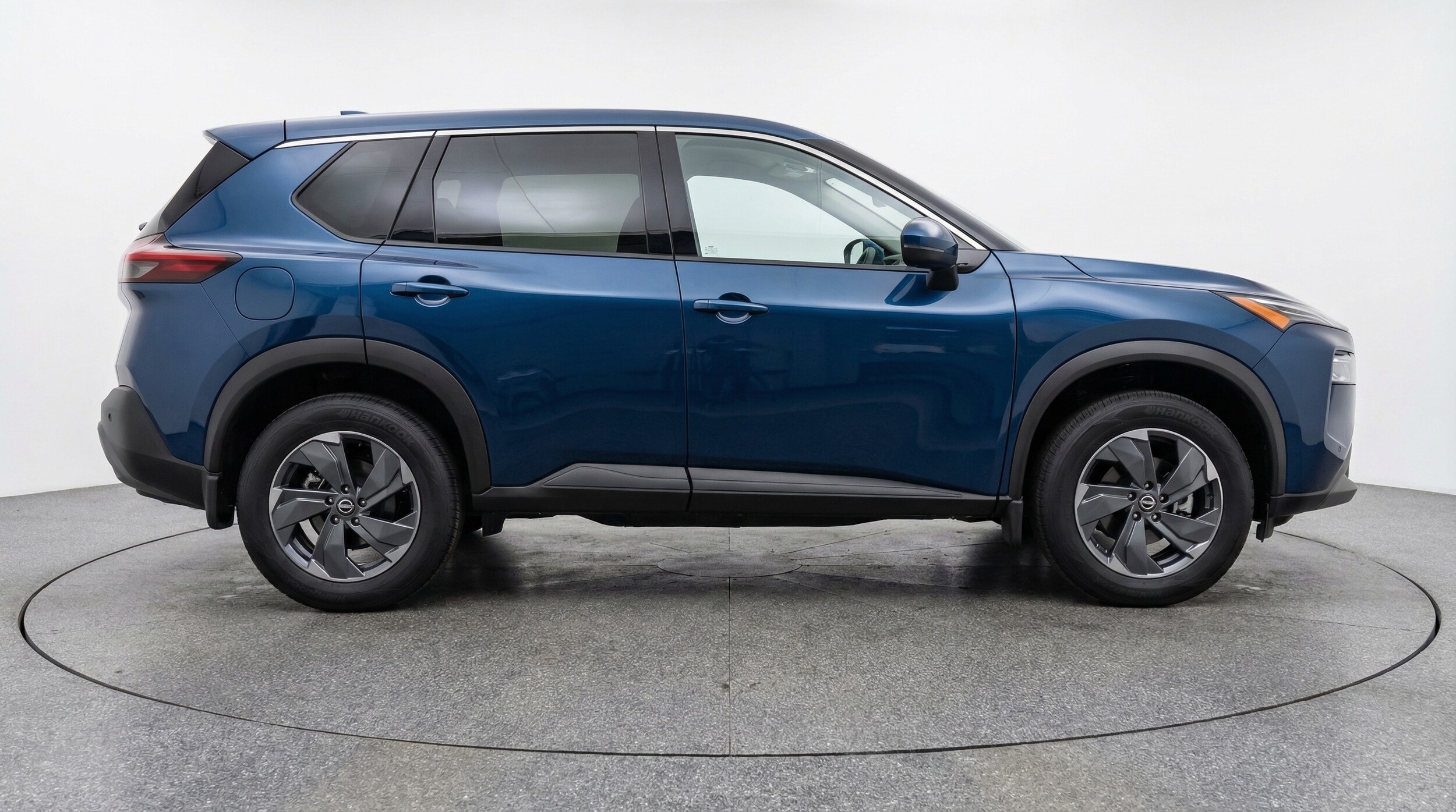 Thumbnail: 2025 Nissan Rogue - 8