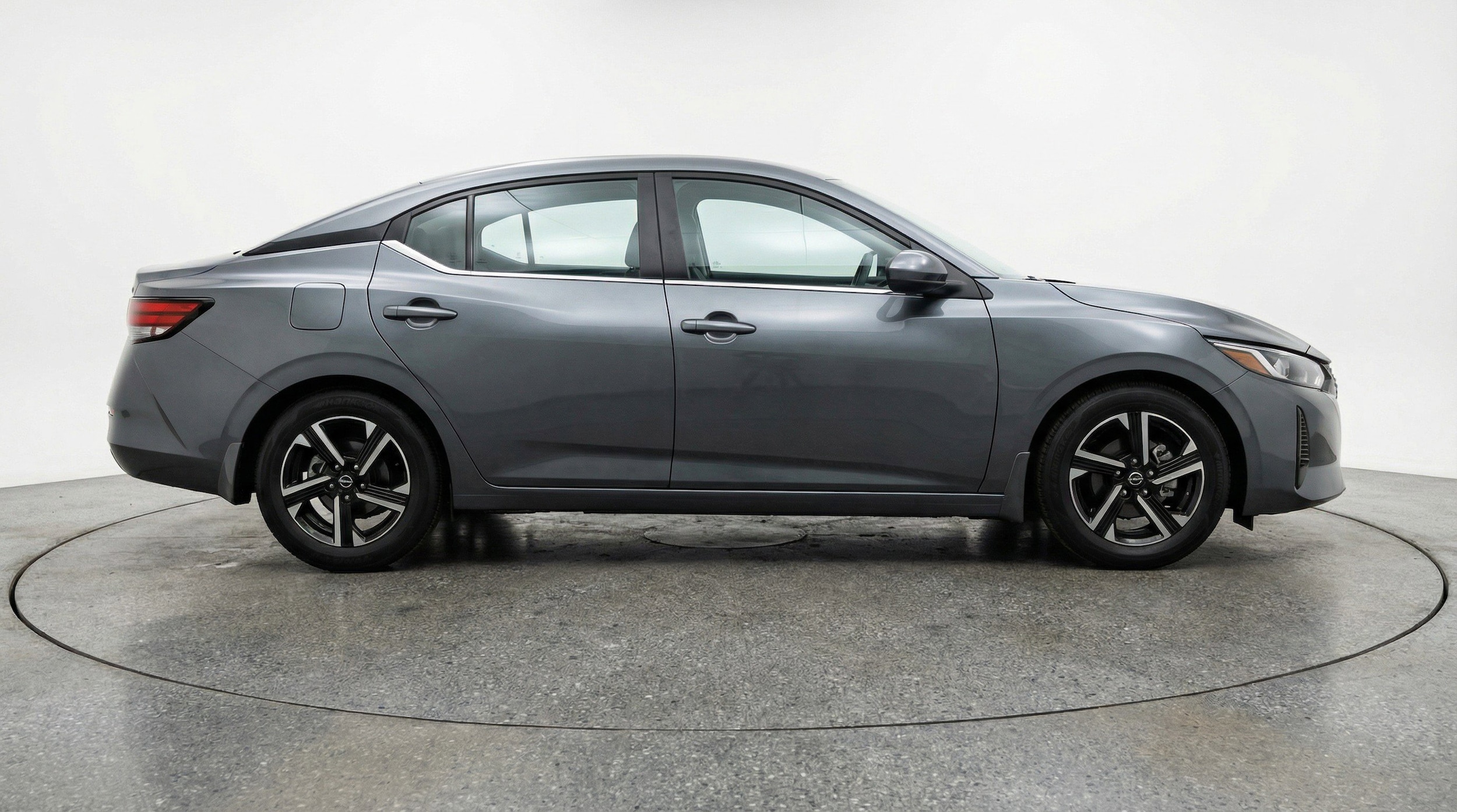 Thumbnail: 2025 Nissan Sentra - 11