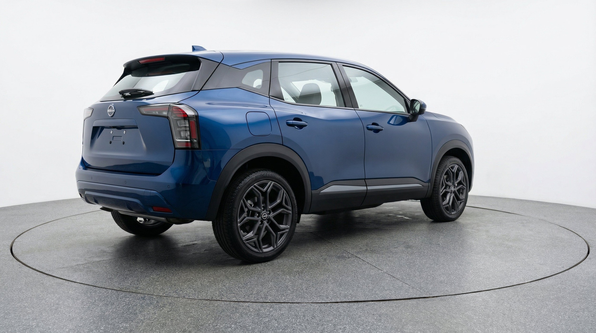 Thumbnail: 2026 Nissan Kicks - 9