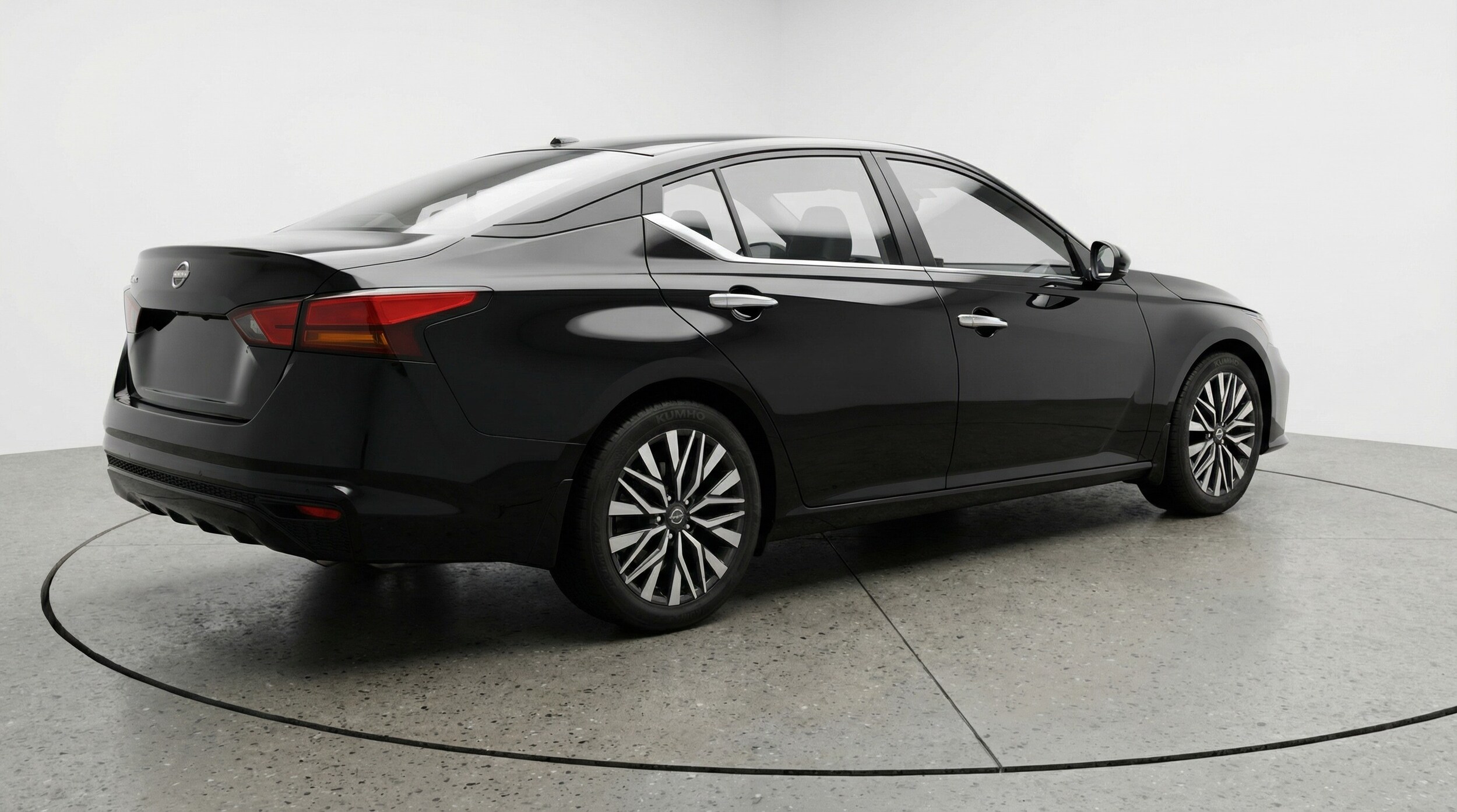 Thumbnail: 2025 Nissan Altima - 7