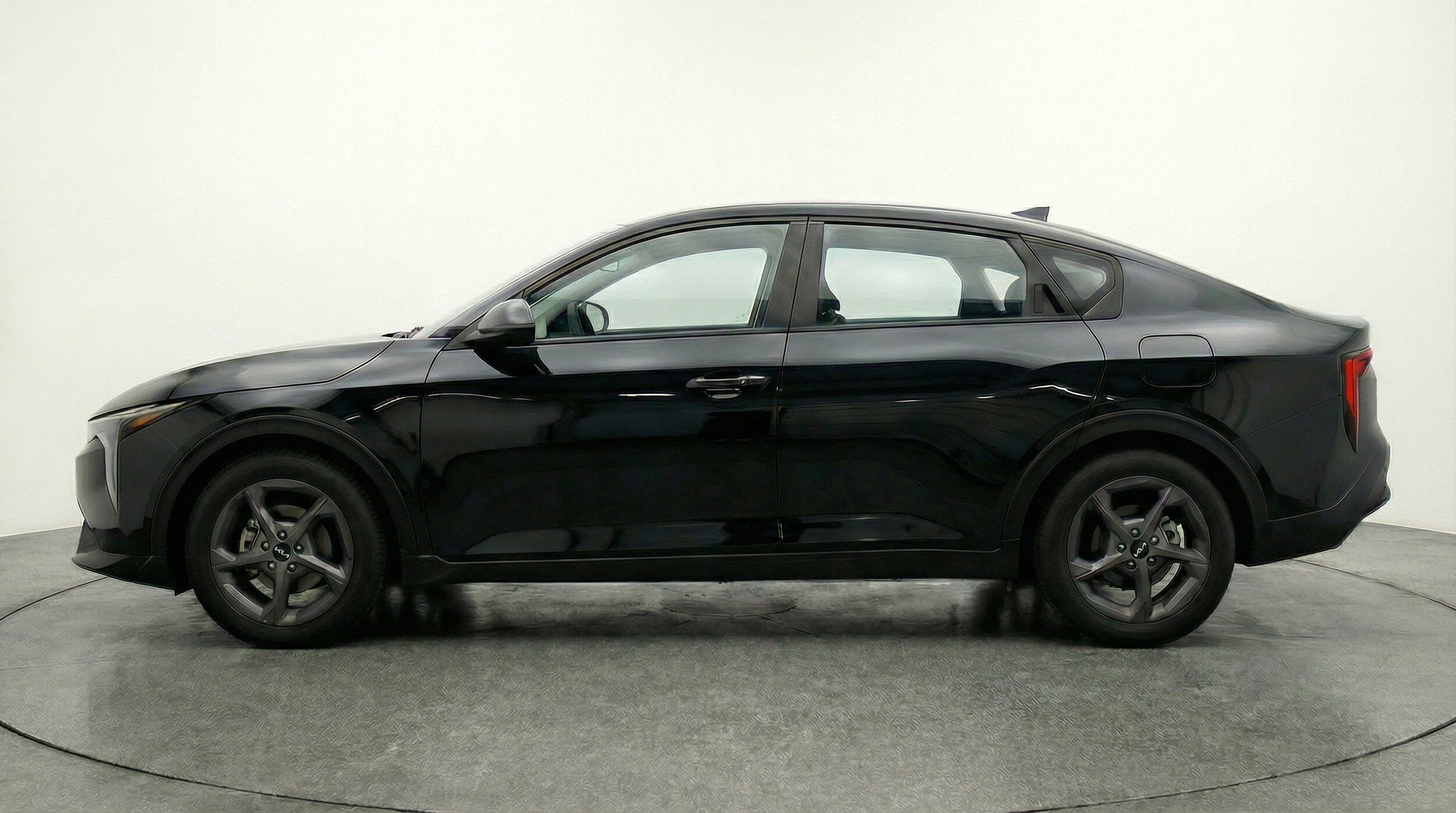 Thumbnail: 2025 Kia K4 - 5