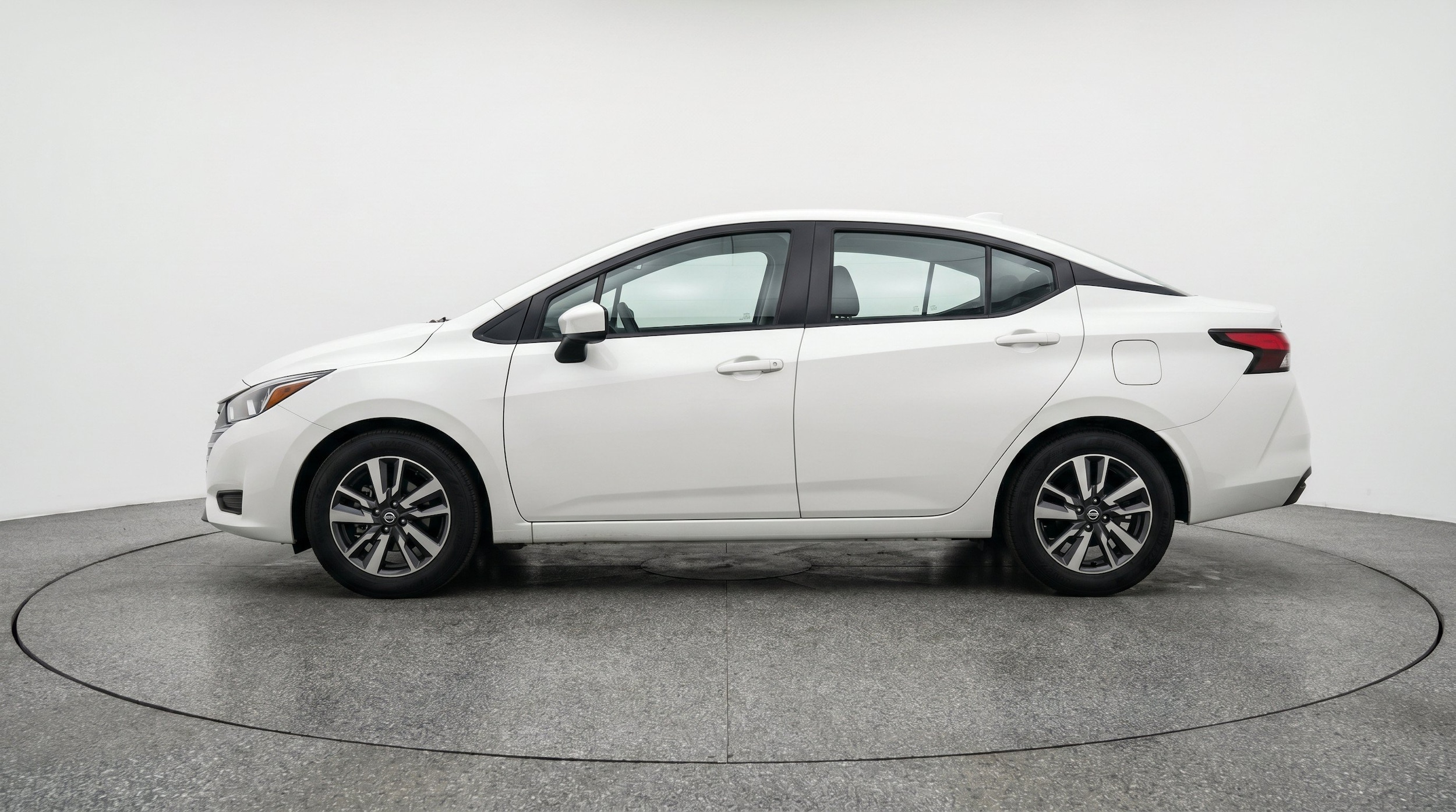 Thumbnail: 2025 Nissan Versa - 5
