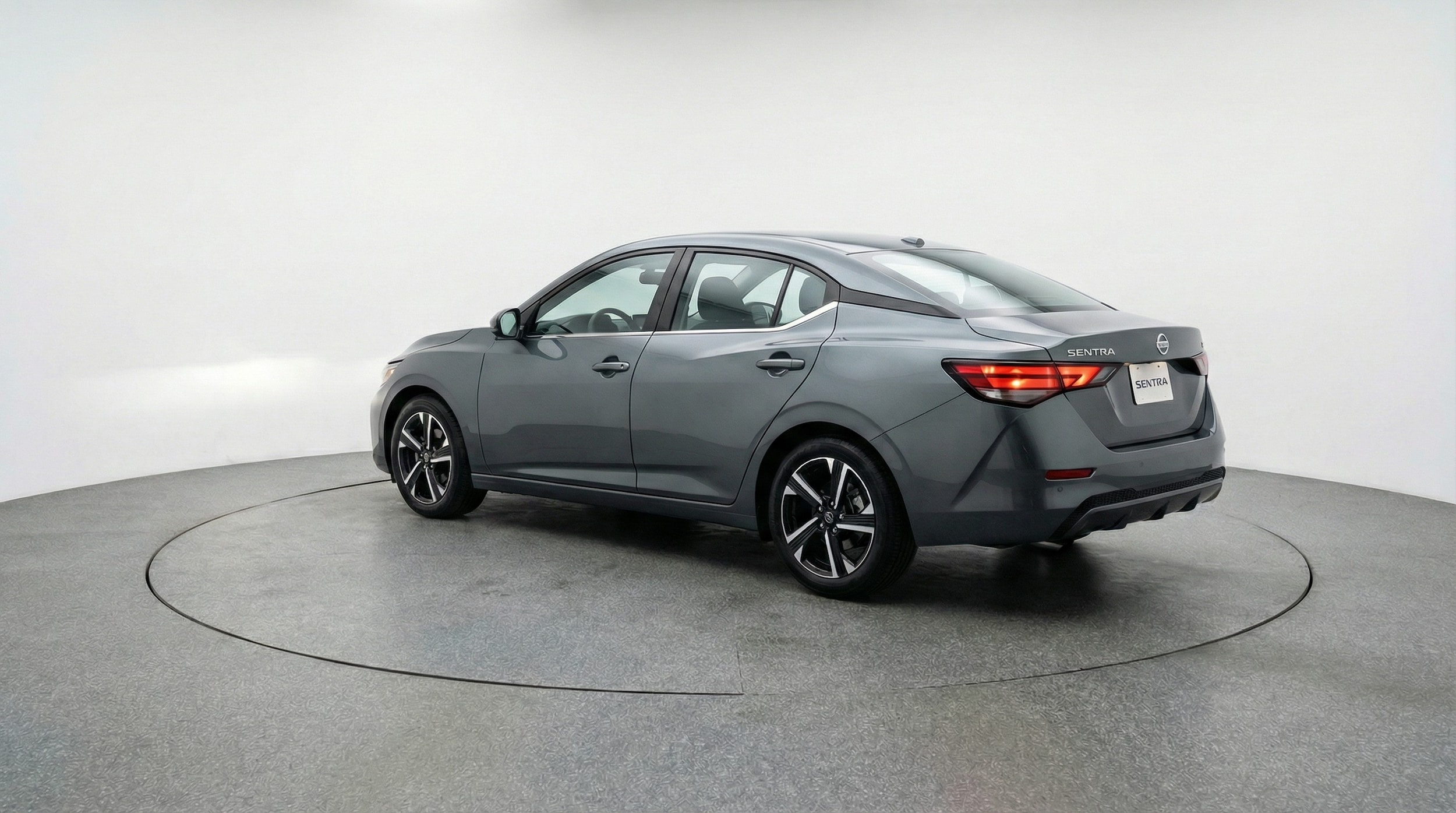 Thumbnail: 2025 Nissan Sentra - 5