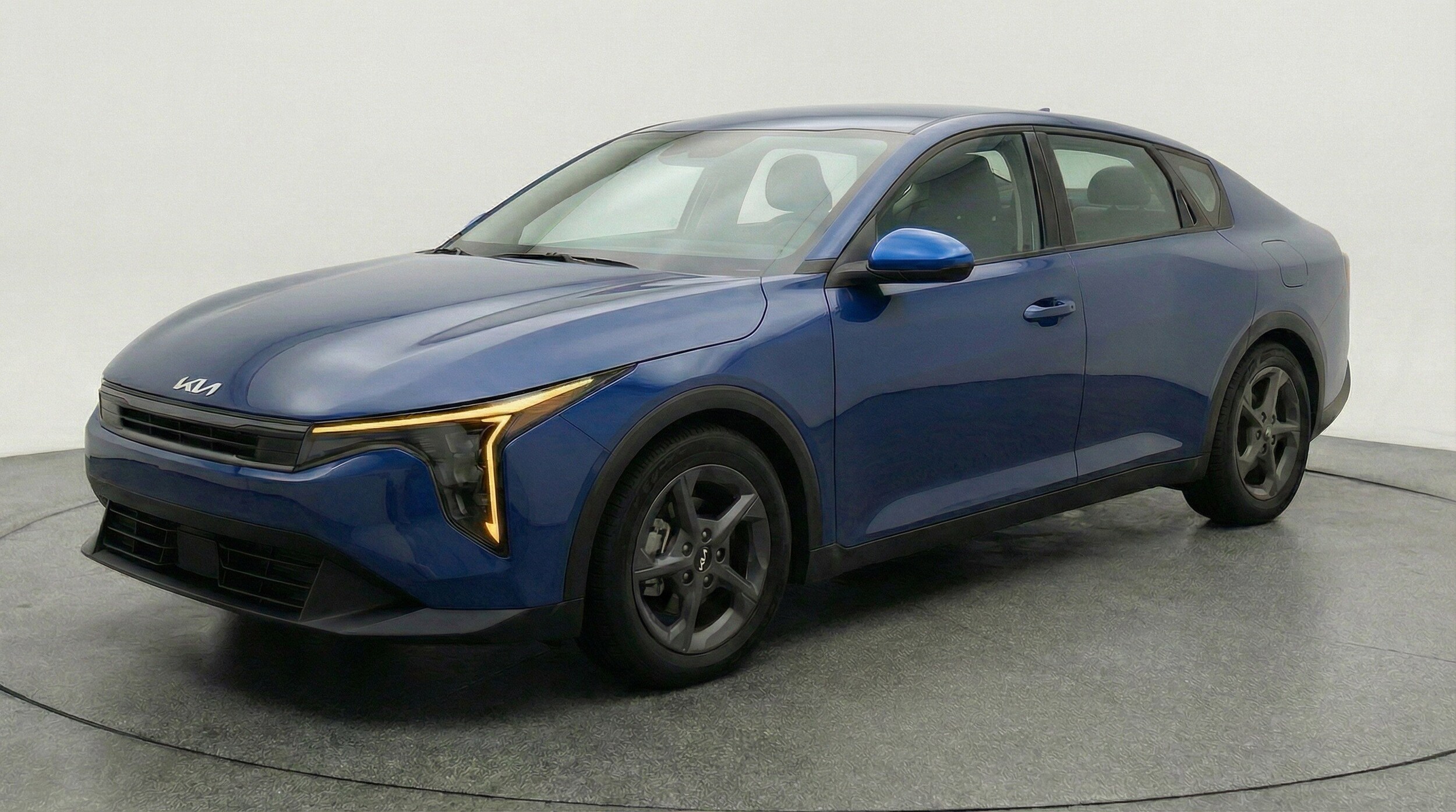 Thumbnail: 2025 Kia K4 - 3