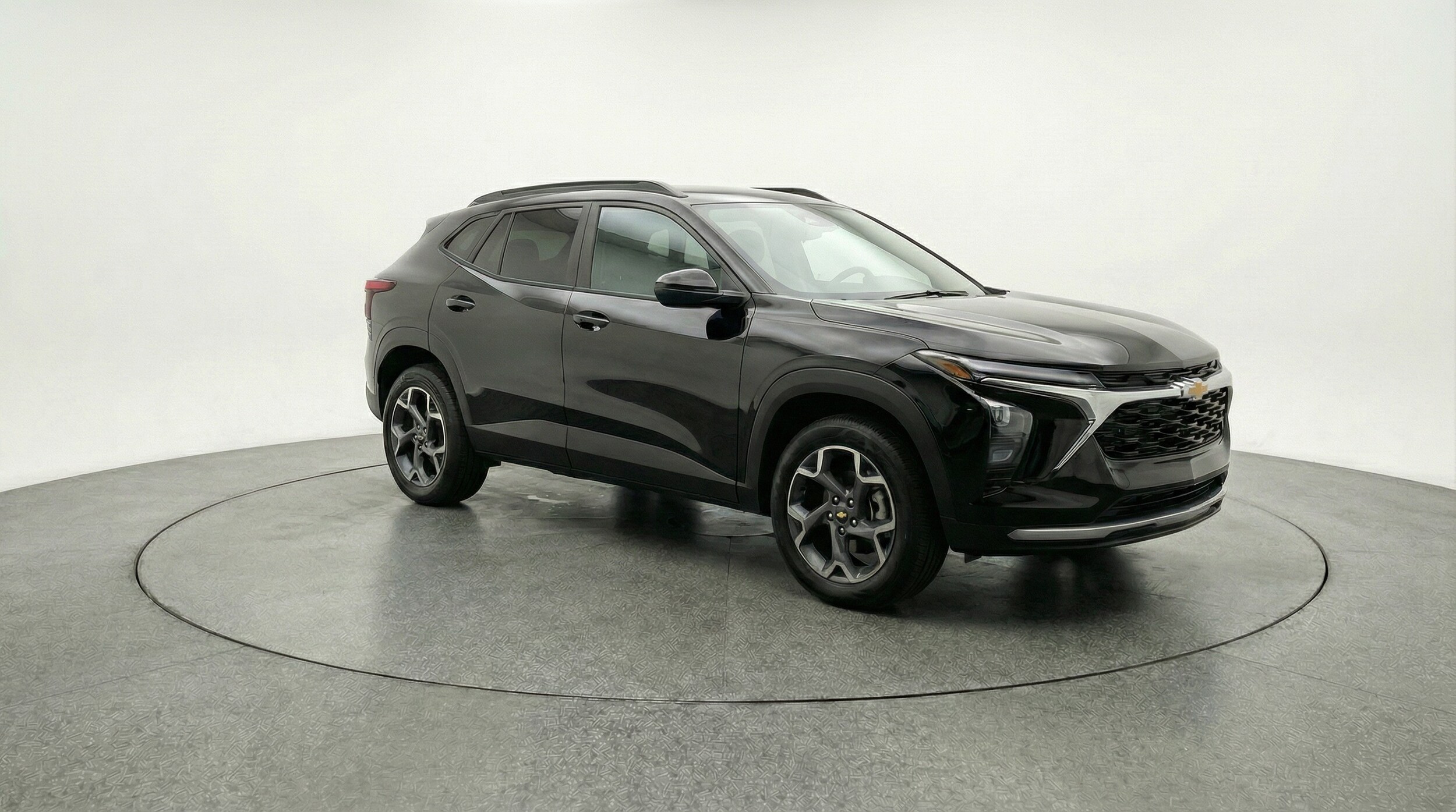 Thumbnail: 2025 Chevrolet Trax - 1