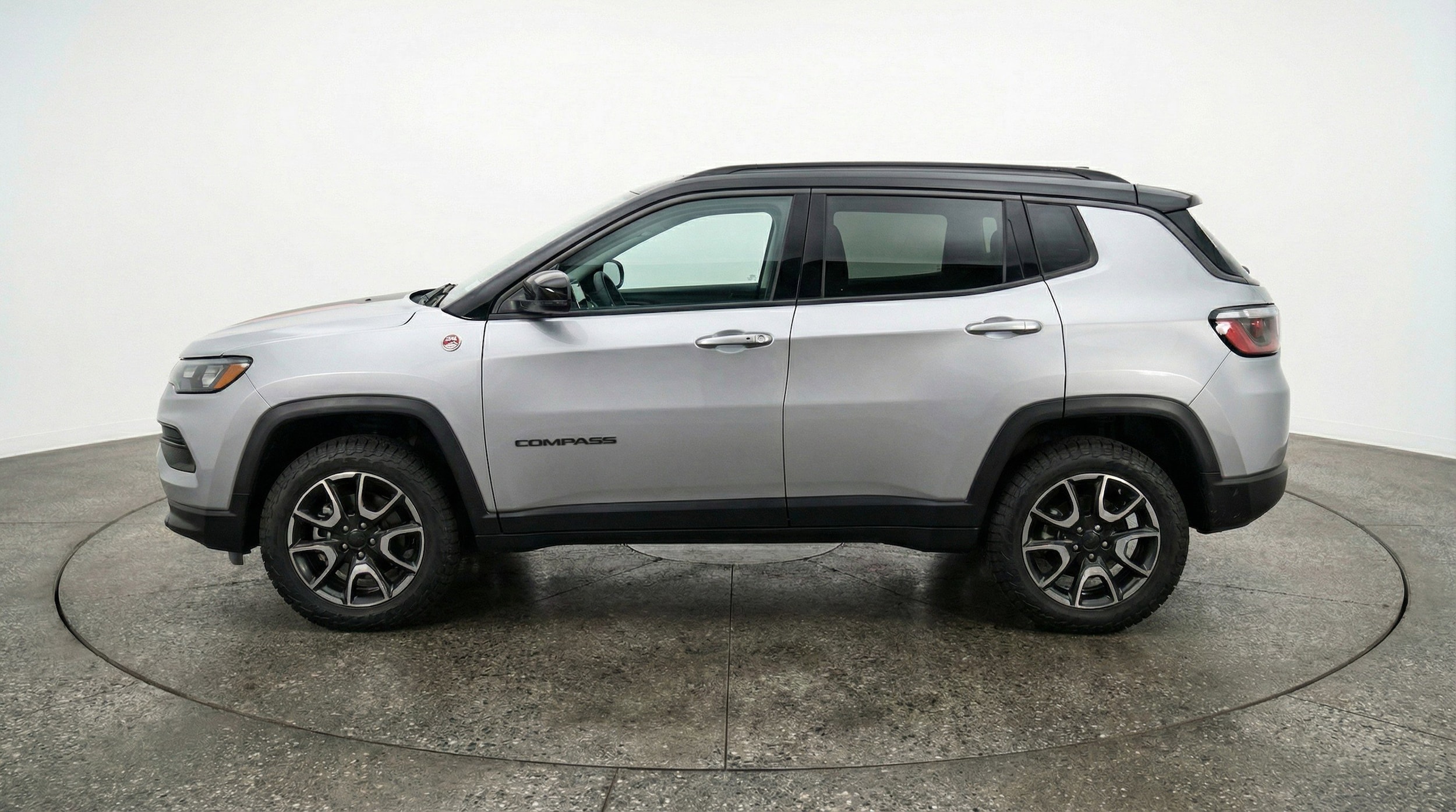 Thumbnail: 2025 Jeep Compass - 5