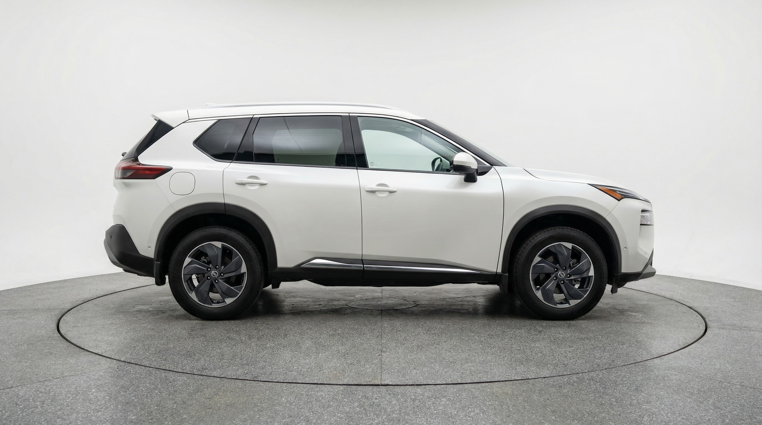 Thumbnail: 2025 Nissan Rogue - 8