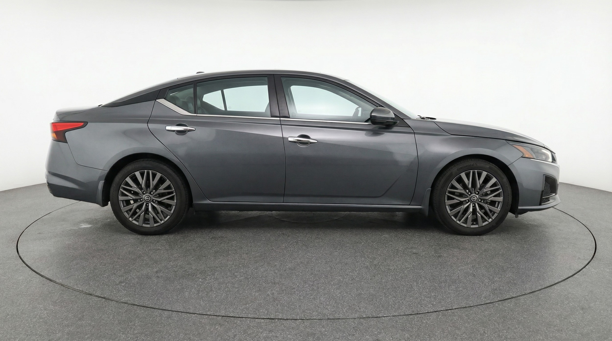 Thumbnail: 2025 Nissan Altima - 8