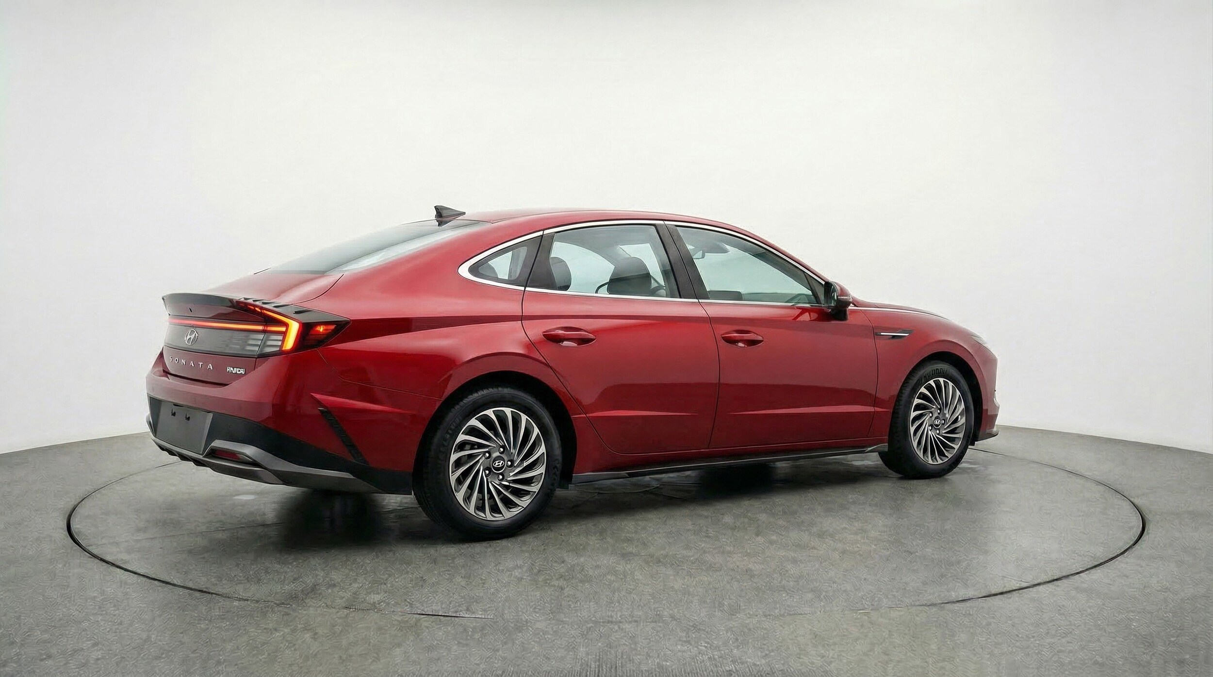 Thumbnail: 2025 Hyundai Sonata - 9