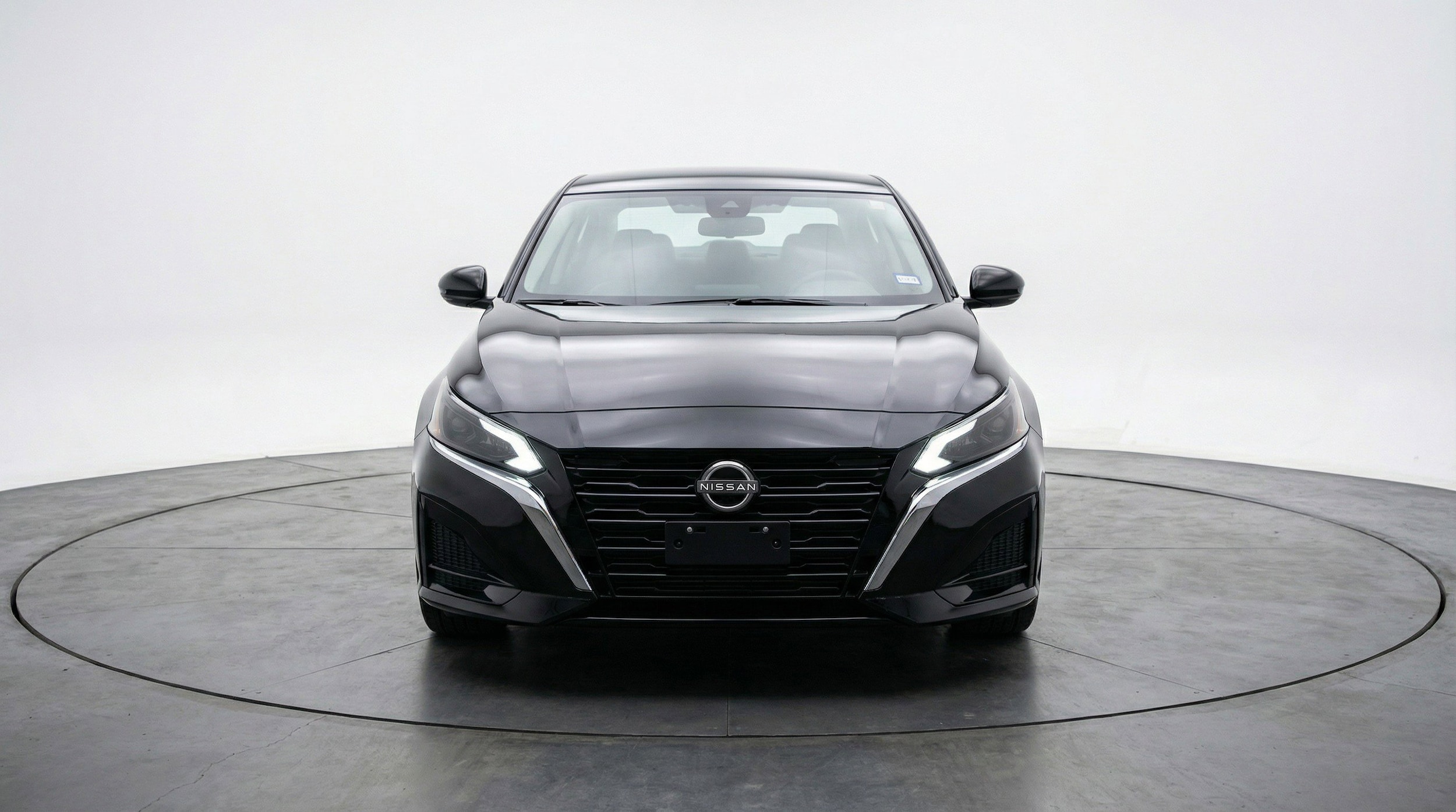 Thumbnail: 2025 Nissan Altima - 2