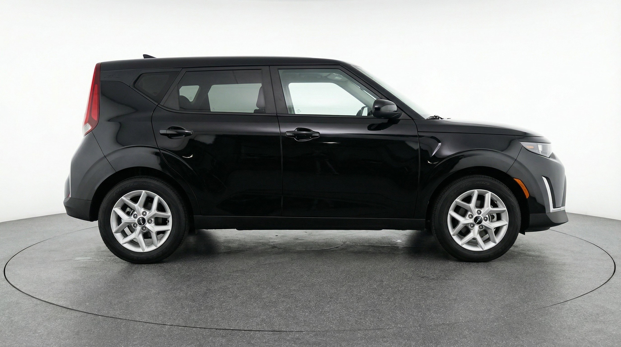 Thumbnail: 2025 Kia Soul - 11