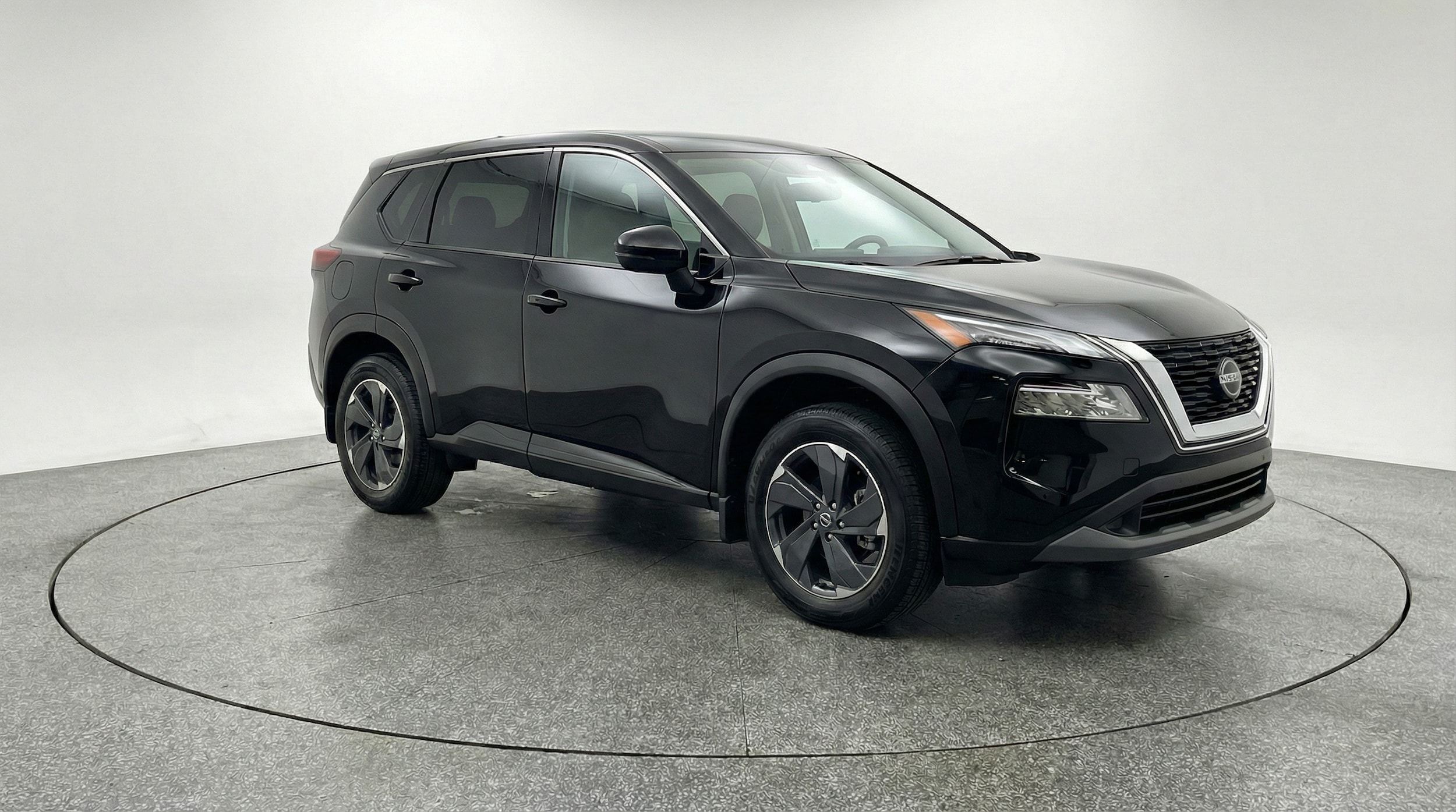 Thumbnail: 2025 Nissan Rogue - 1