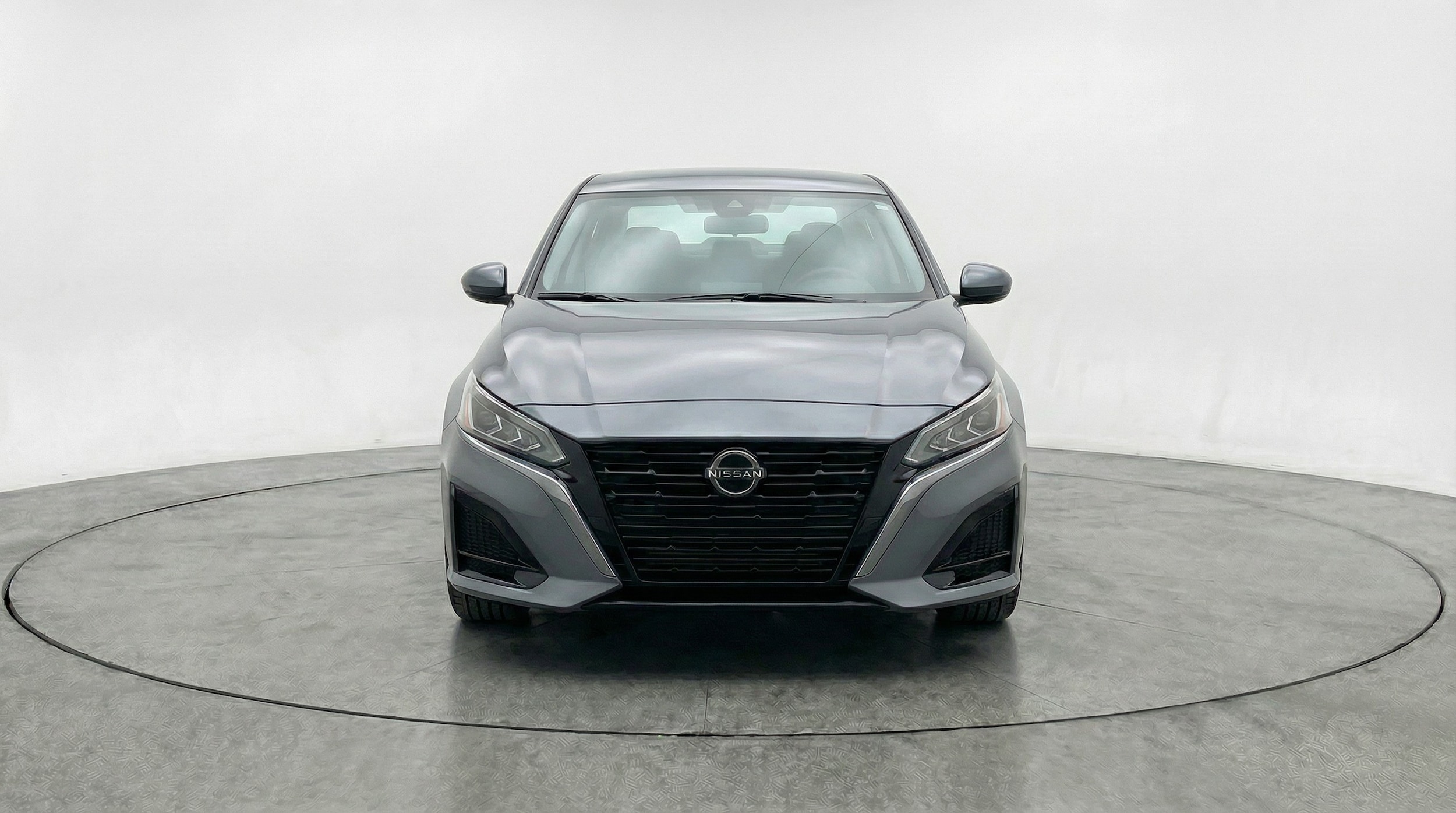 Thumbnail: 2025 Nissan Altima - 2