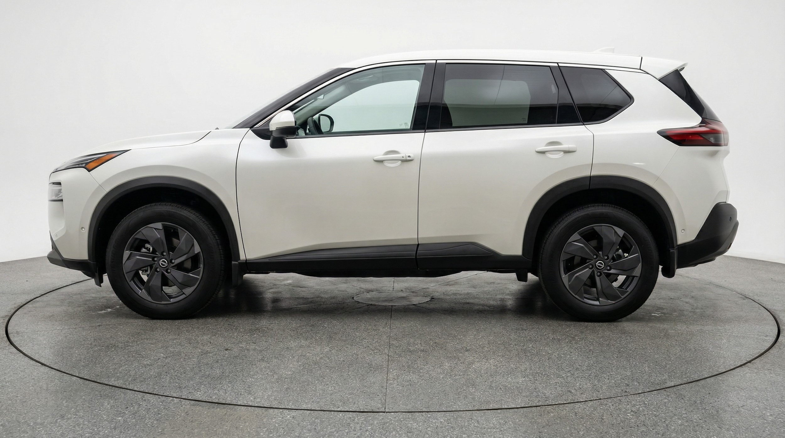 Thumbnail: 2025 Nissan Rogue - 4