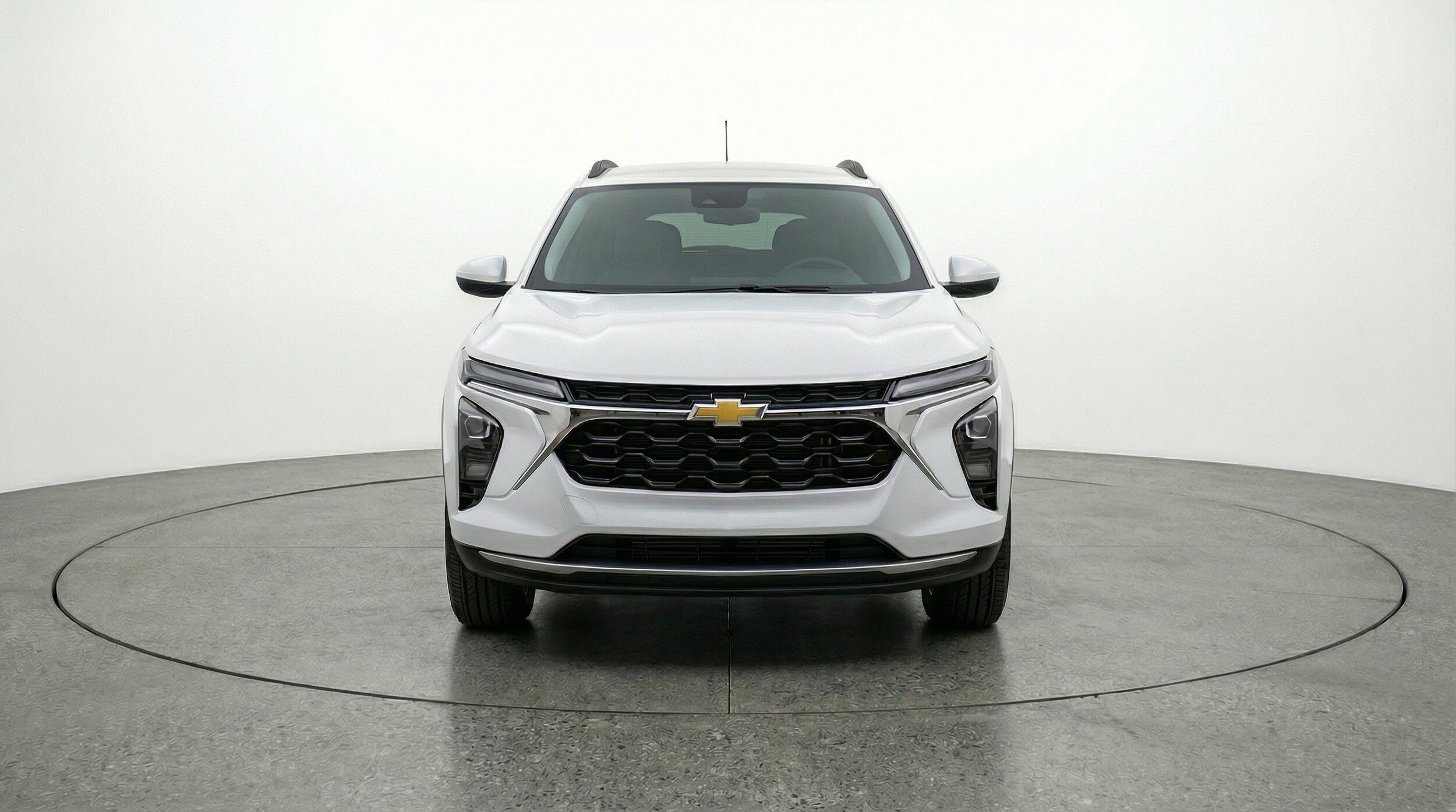 Thumbnail: 2025 Chevrolet Trax - 2