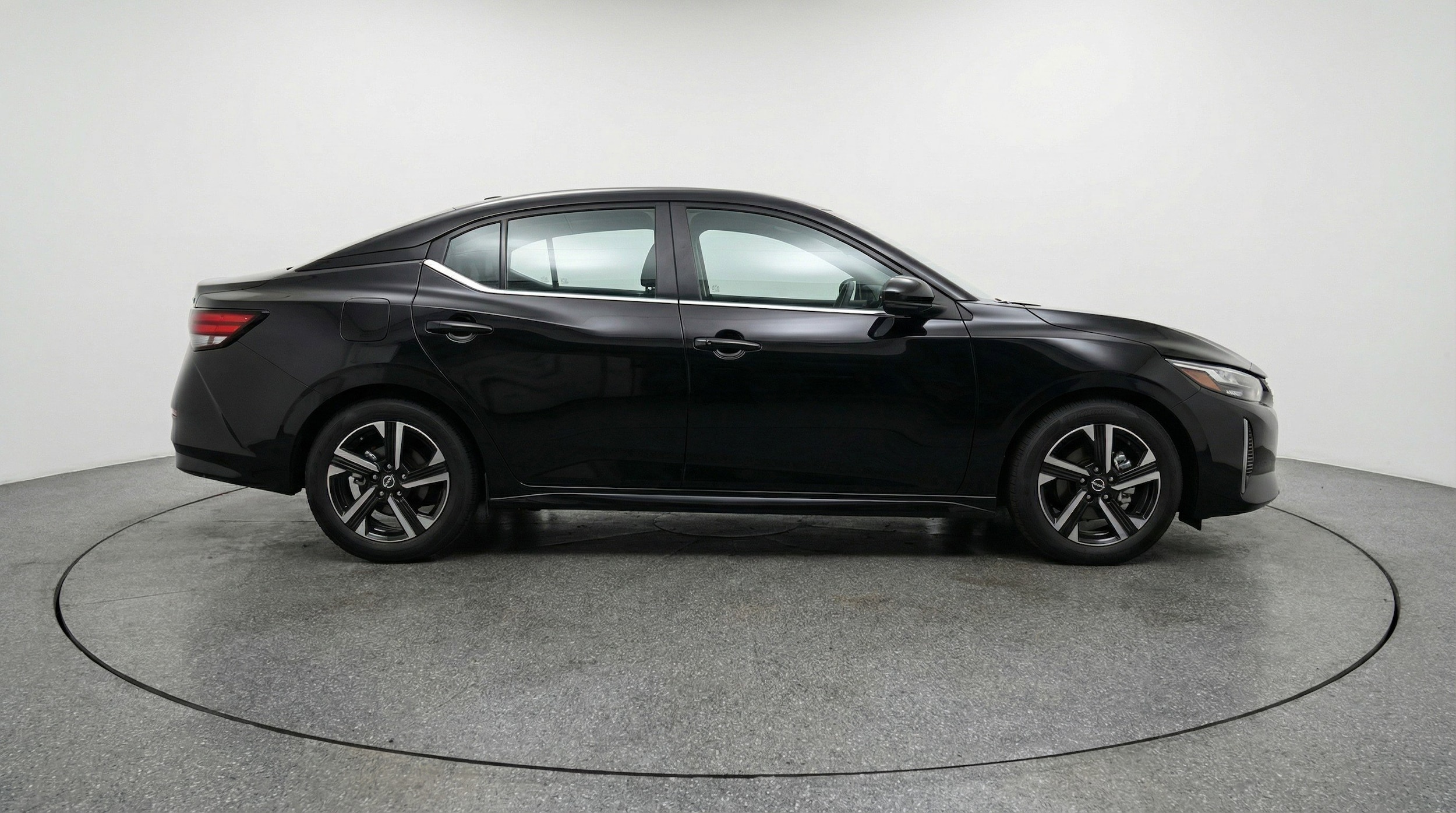 Thumbnail: 2025 Nissan Sentra - 11