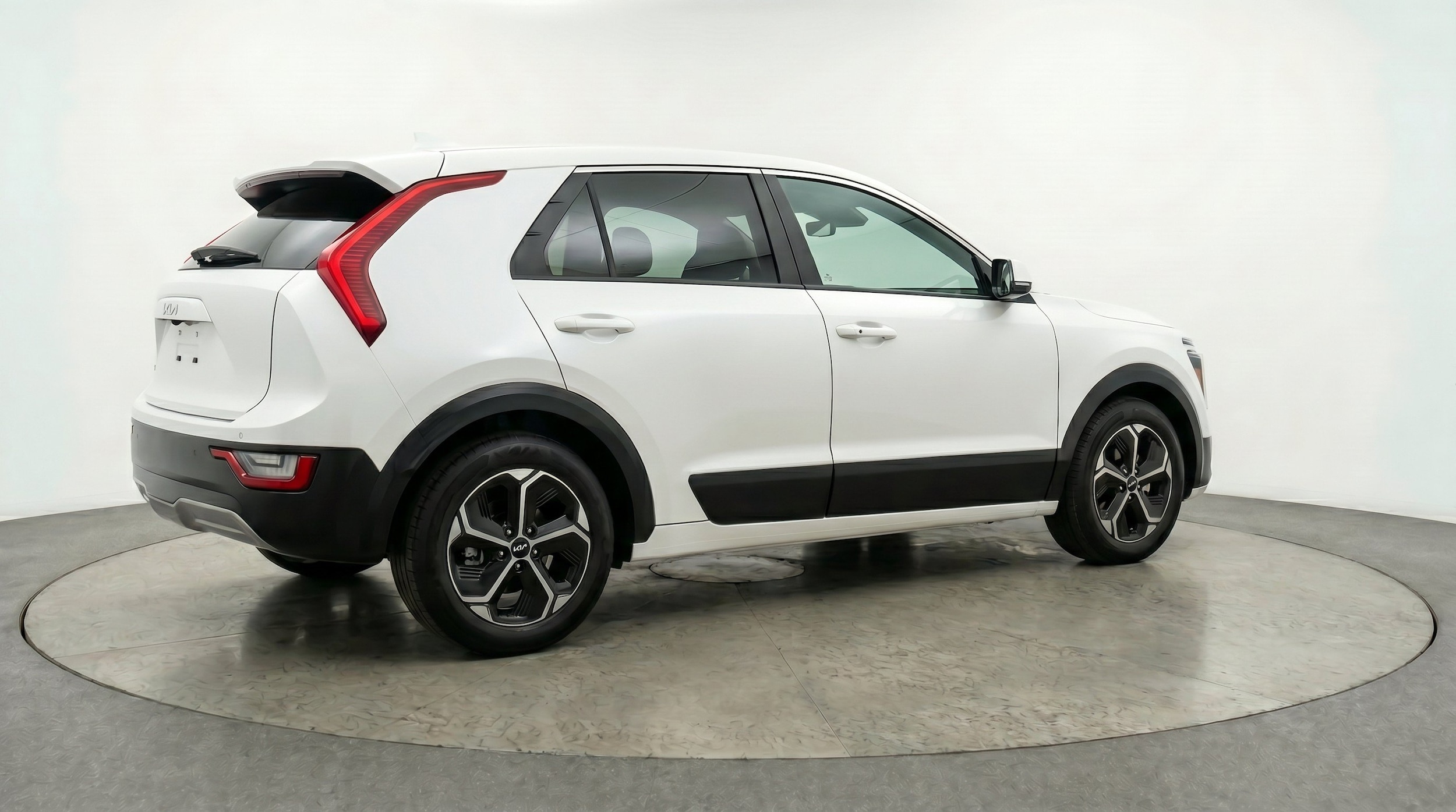 Thumbnail: 2026 Kia Niro - 9