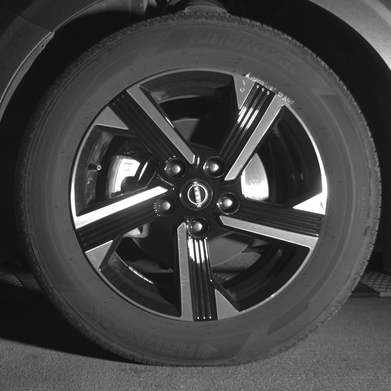 Thumbnail: 2025 Nissan Sentra - 12