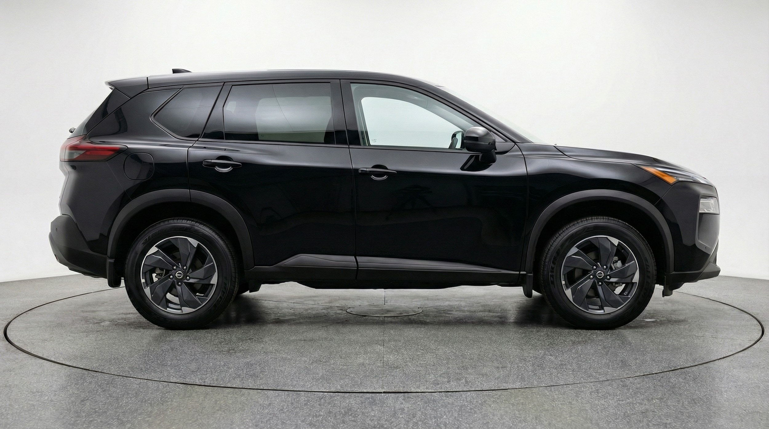 Thumbnail: 2025 Nissan Rogue - 8