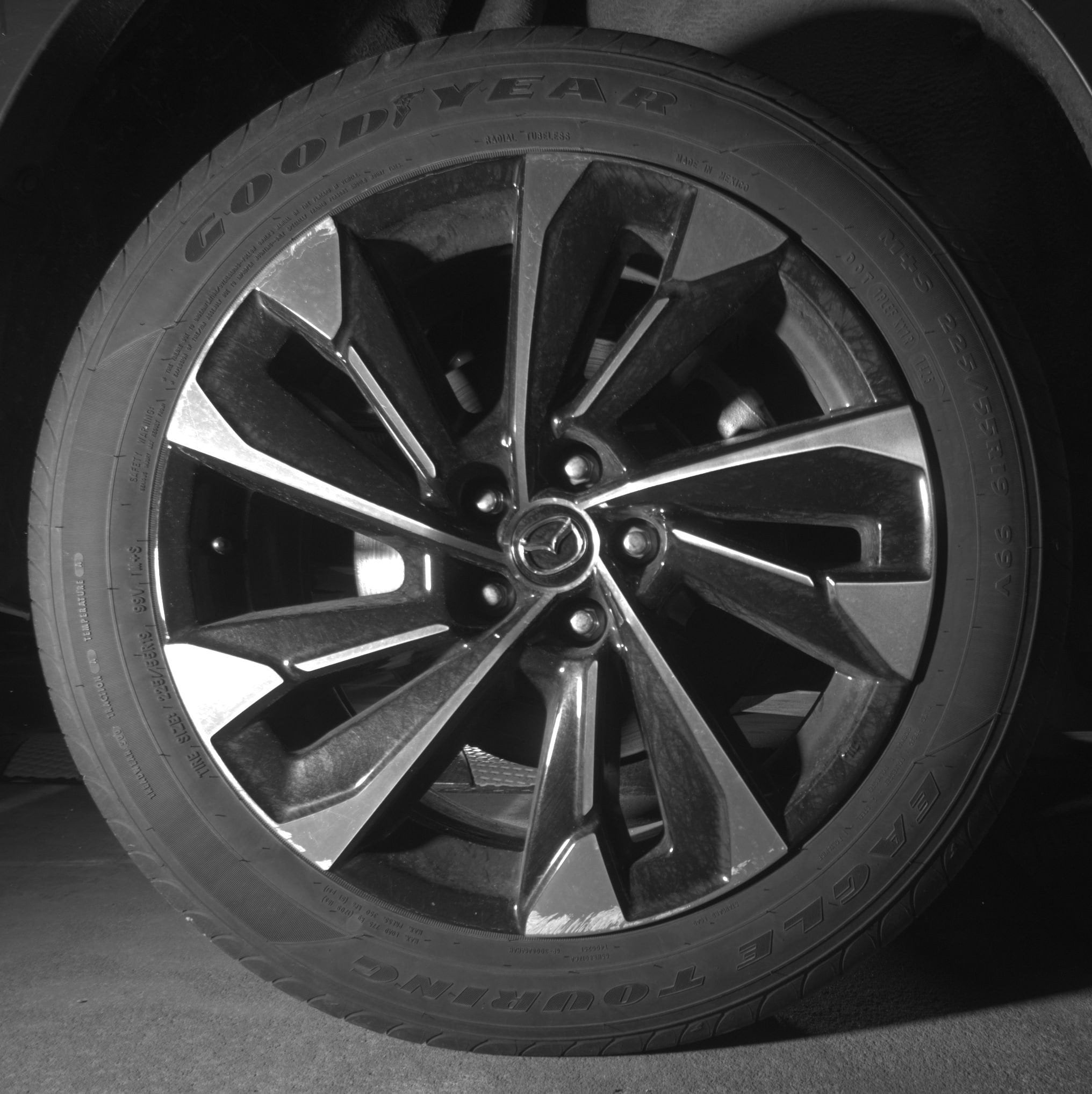 Thumbnail: 2025 Mazda CX-50 - 15