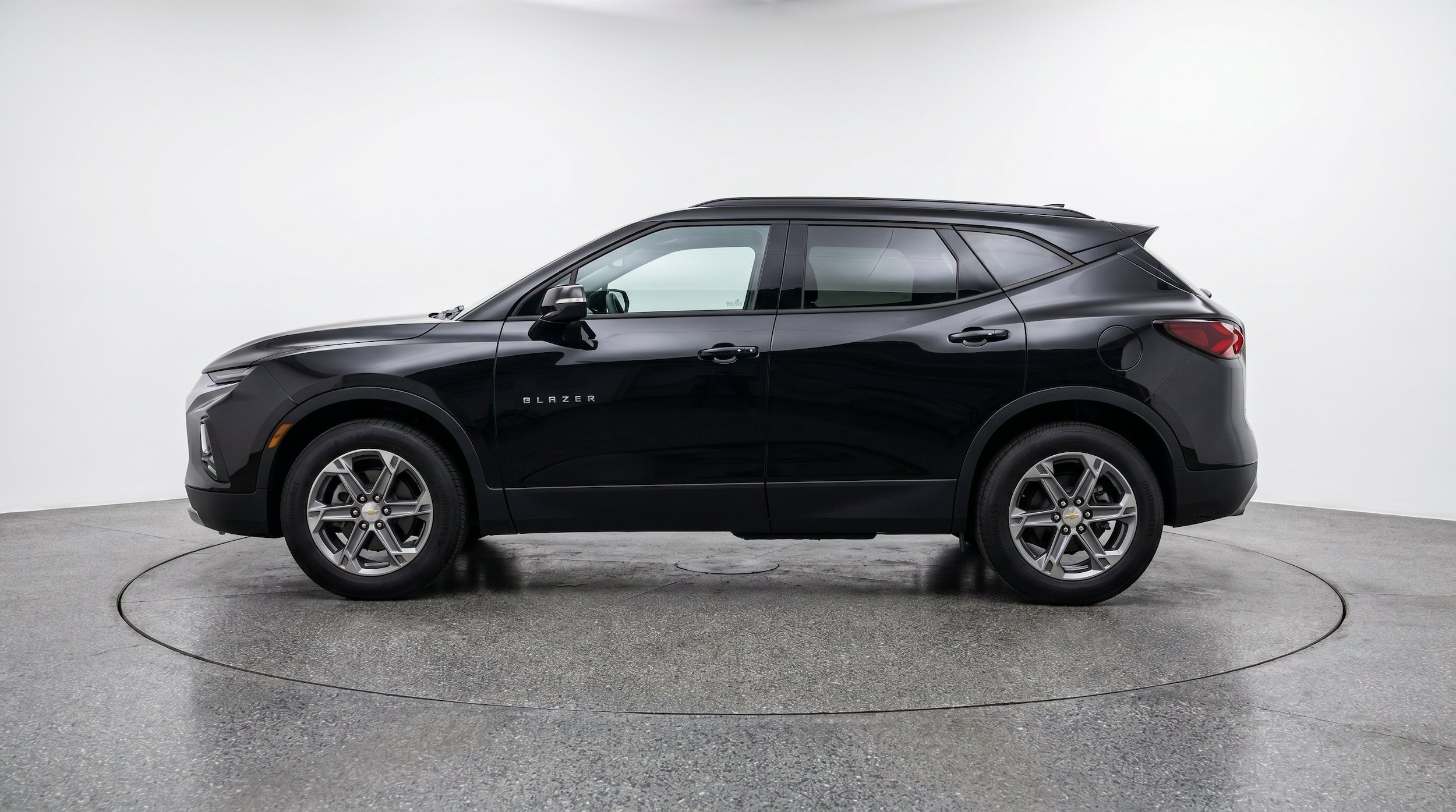 Thumbnail: 2025 Chevrolet Blazer - 5