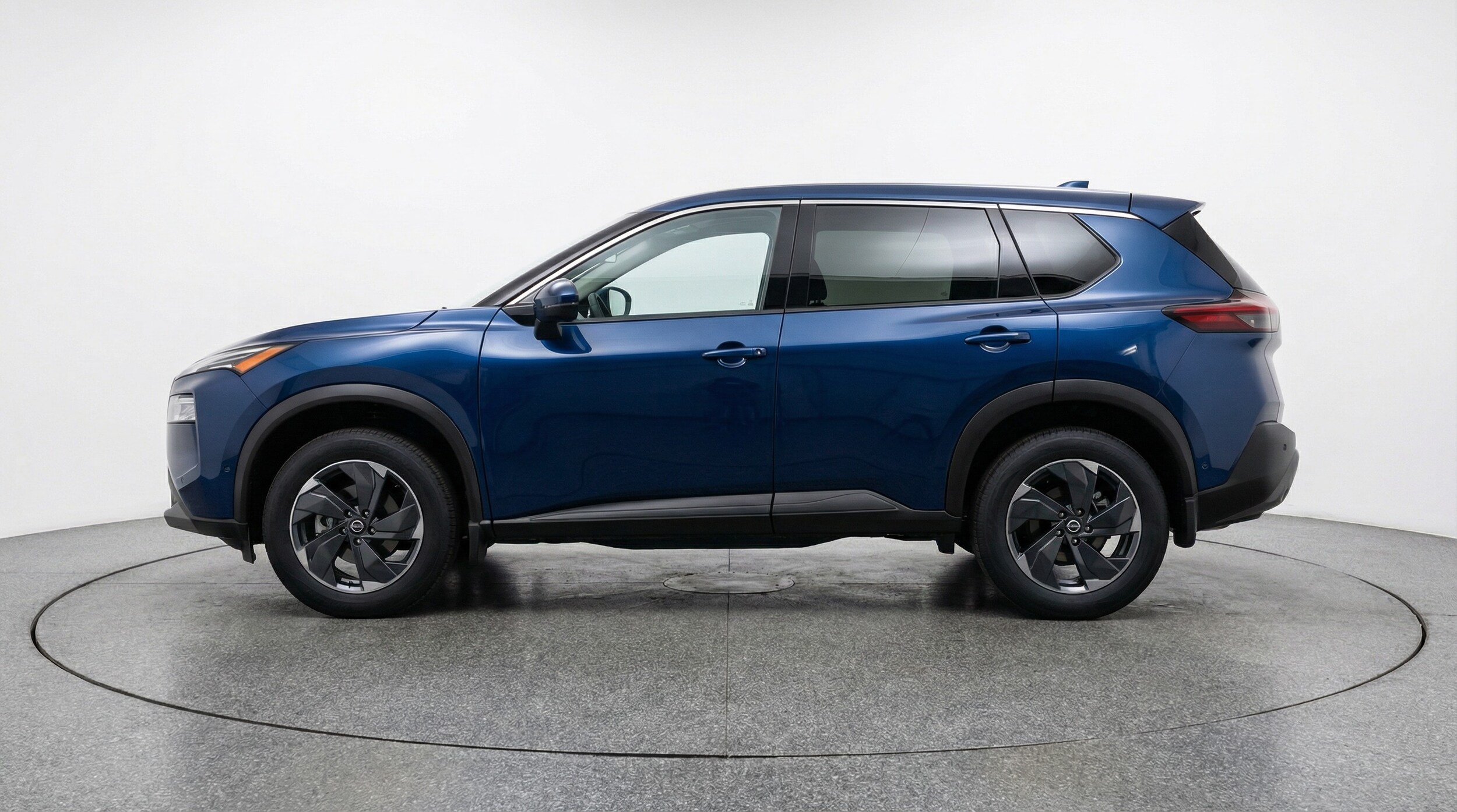 Thumbnail: 2025 Nissan Rogue - 4