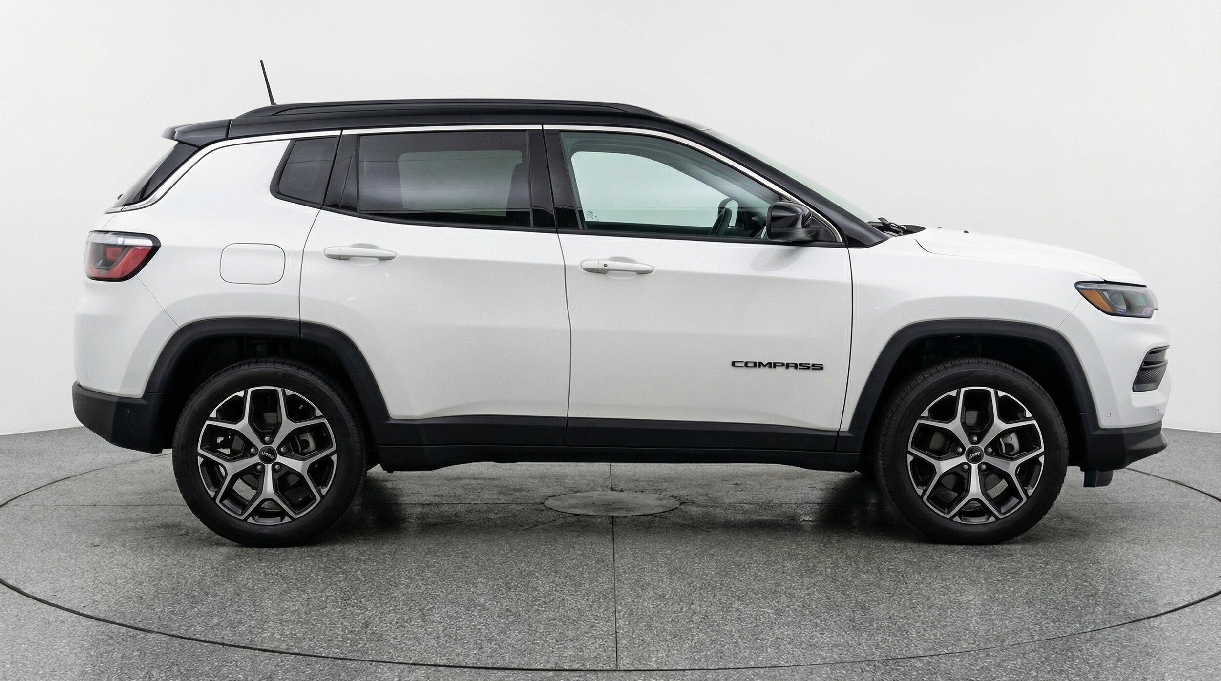 Thumbnail: 2025 Jeep Compass - 11