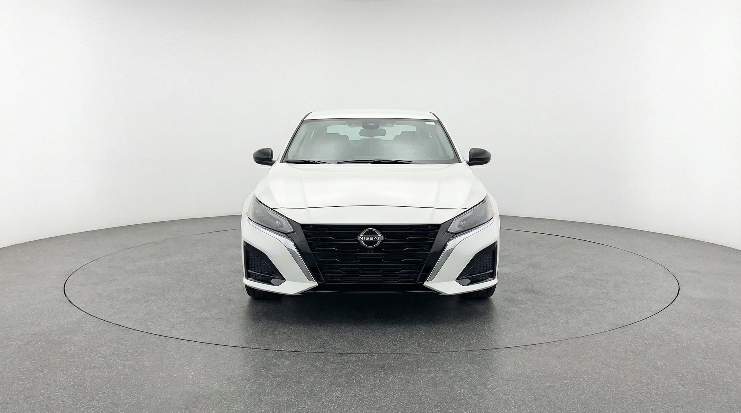 Thumbnail: 2025 Nissan Altima - 2