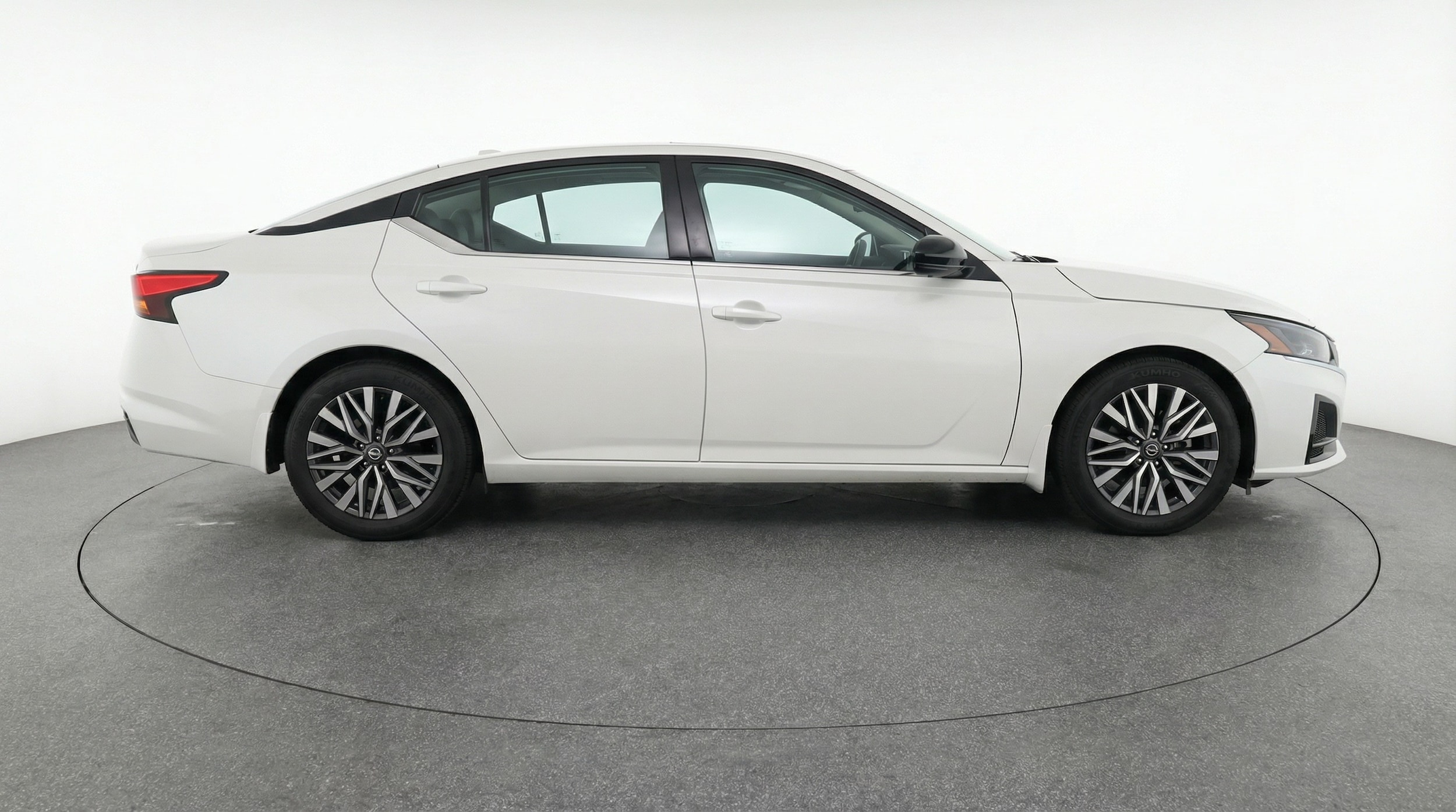 Thumbnail: 2025 Nissan Altima - 8