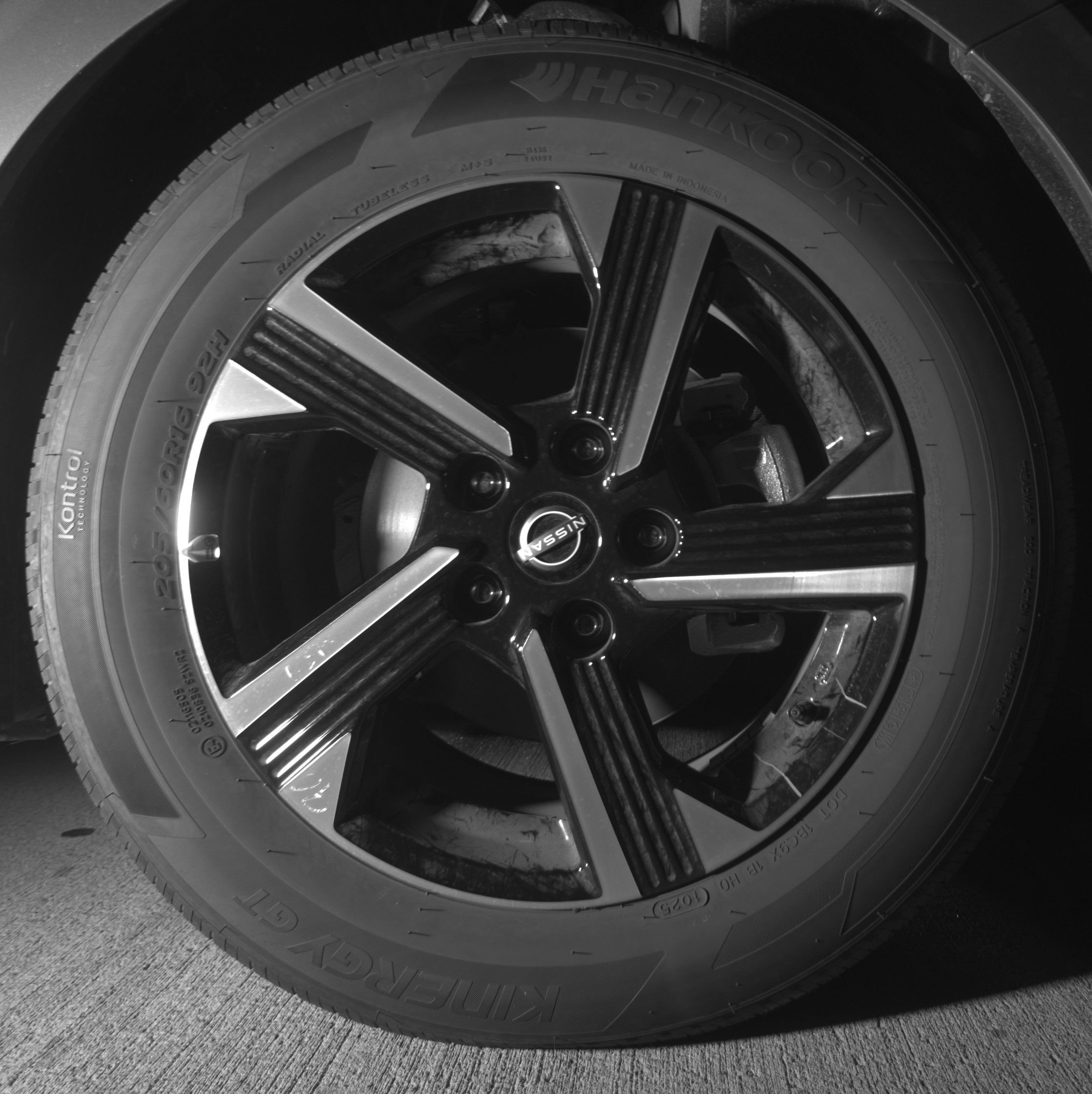 Thumbnail: 2025 Nissan Sentra - 13