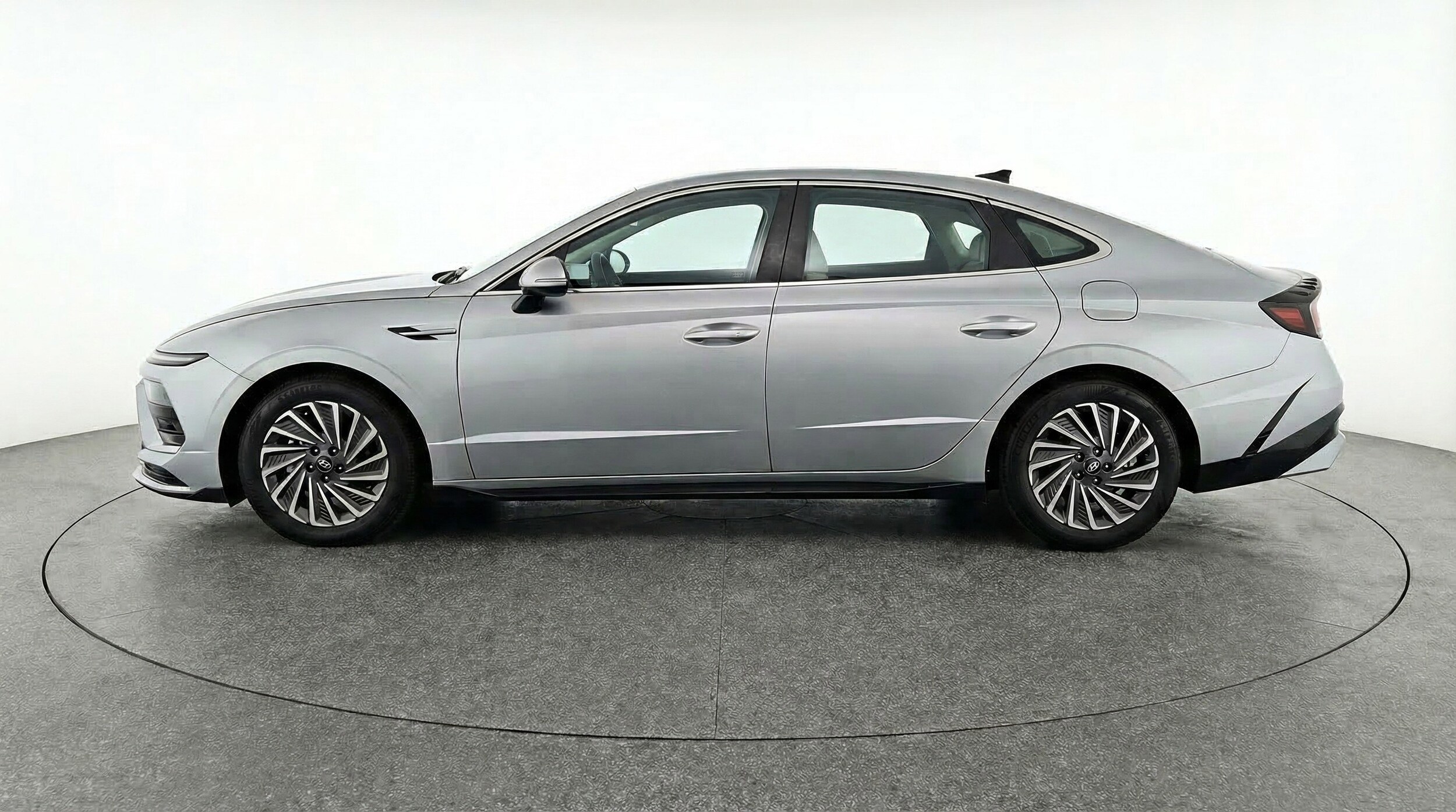 Thumbnail: 2025 Hyundai Sonata - 5