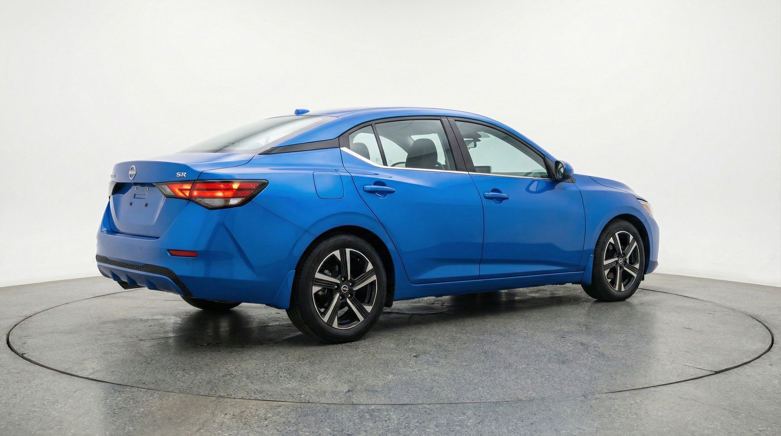 Thumbnail: 2025 Nissan Sentra - 9