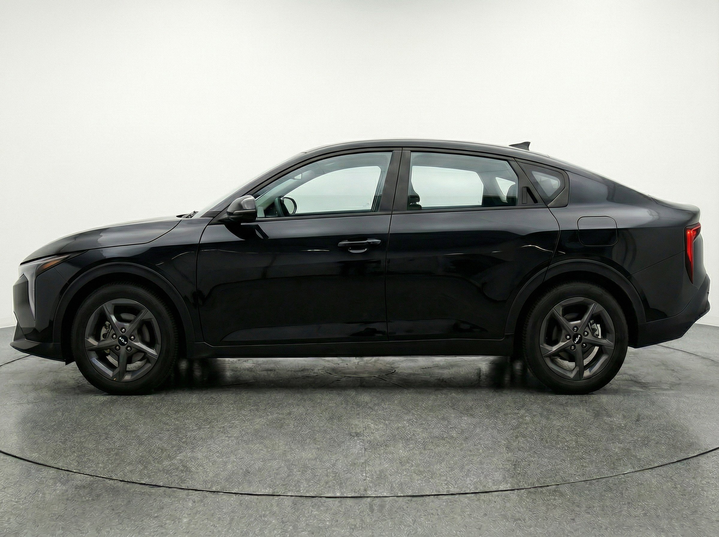 Thumbnail: 2025 Kia K4 - 5