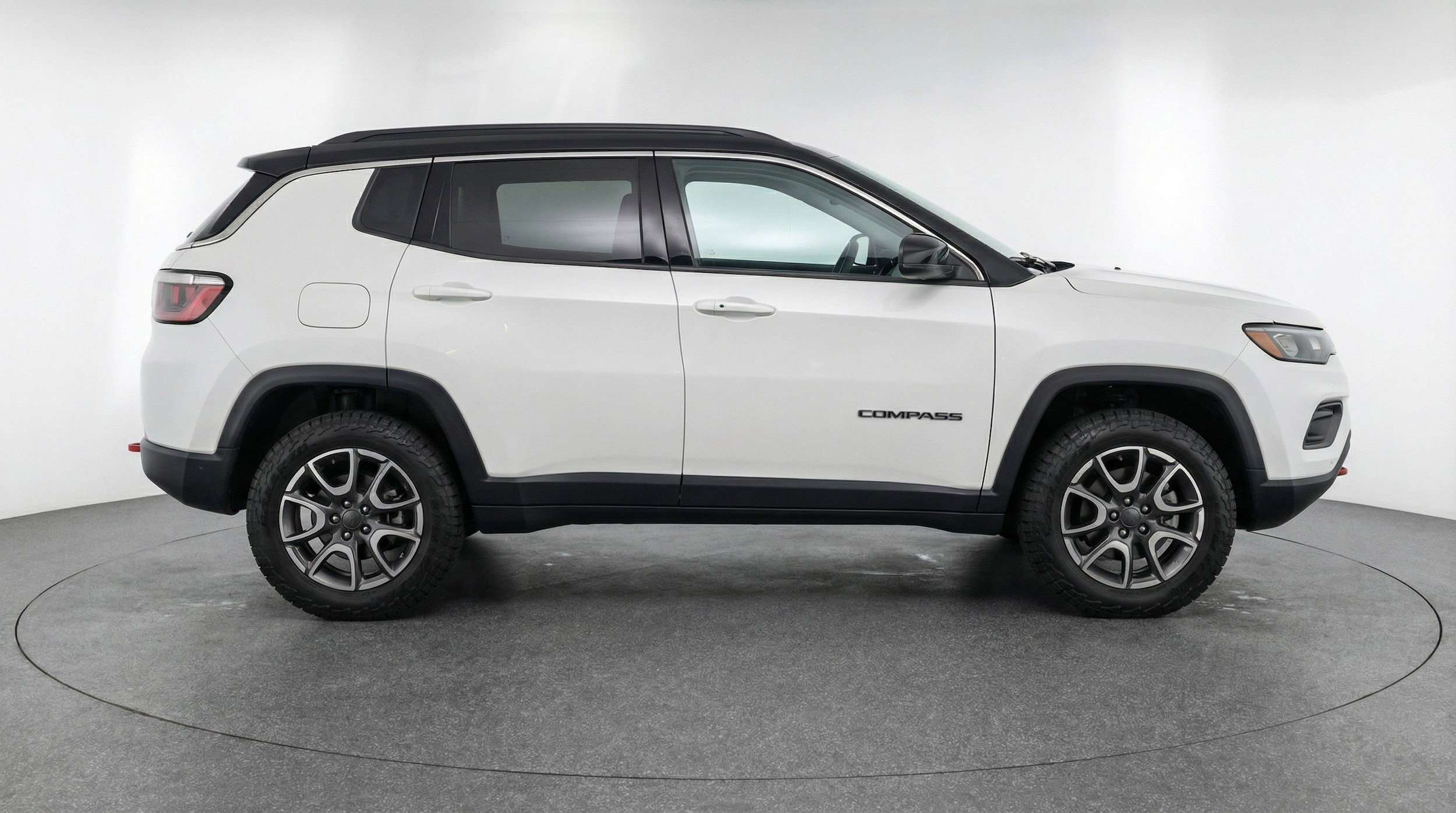 Thumbnail: 2025 Jeep Compass - 11