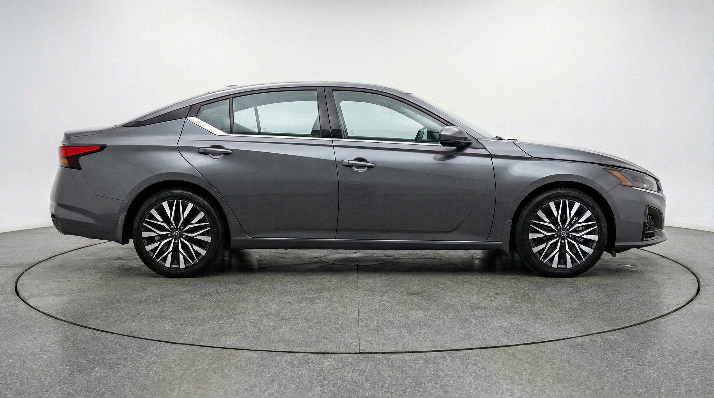 Thumbnail: 2025 Nissan Altima - 11