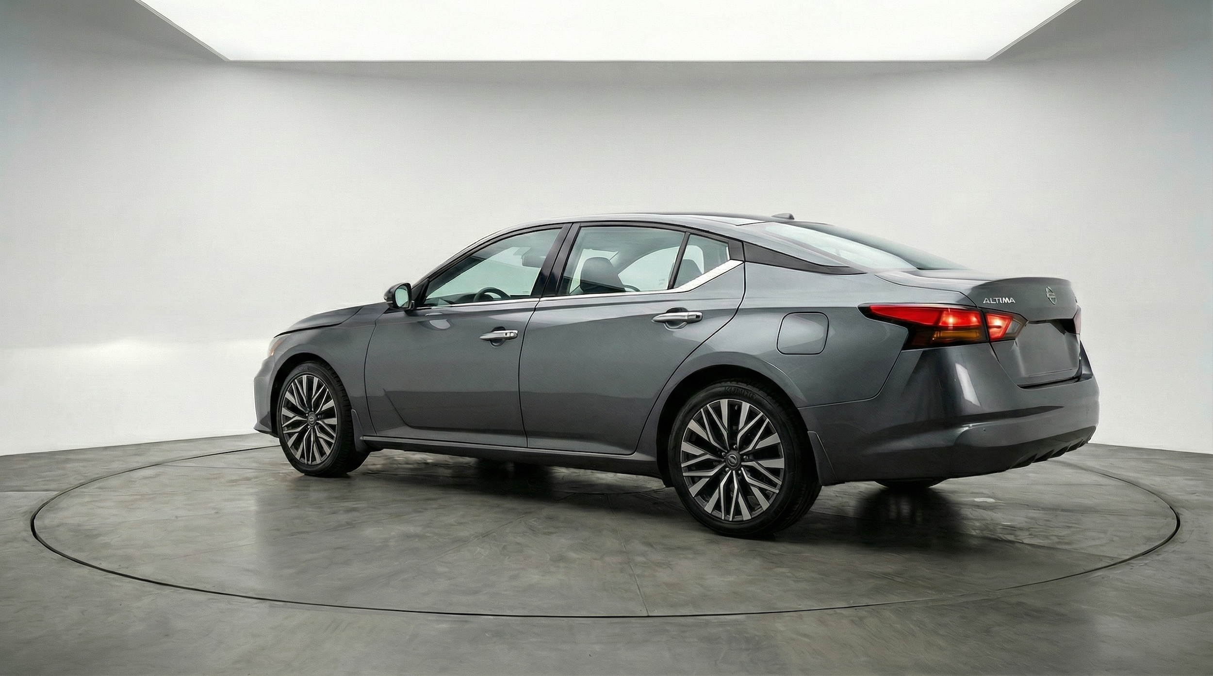 Thumbnail: 2025 Nissan Altima - 5