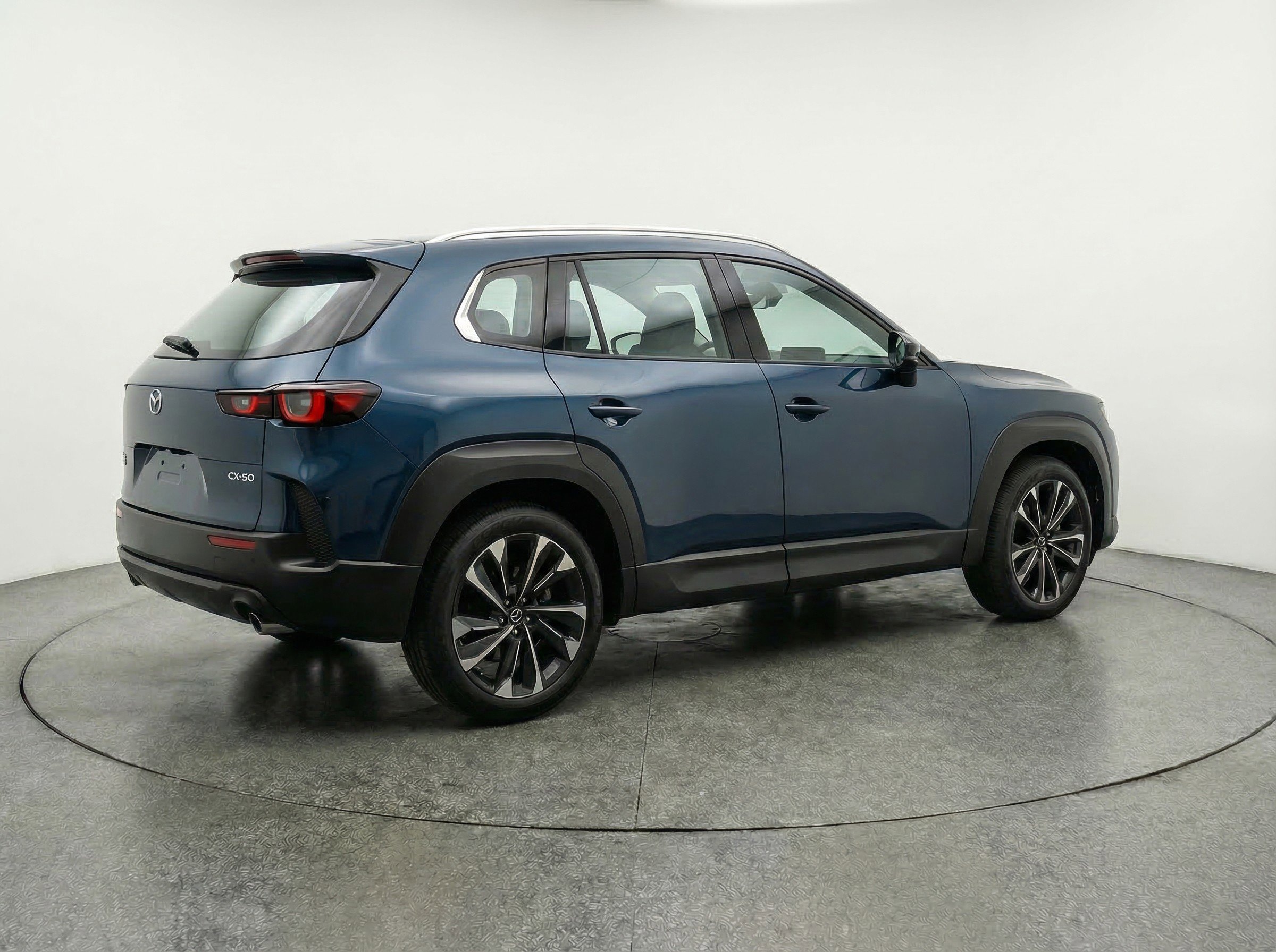 Thumbnail: 2025 Mazda CX-50 - 9