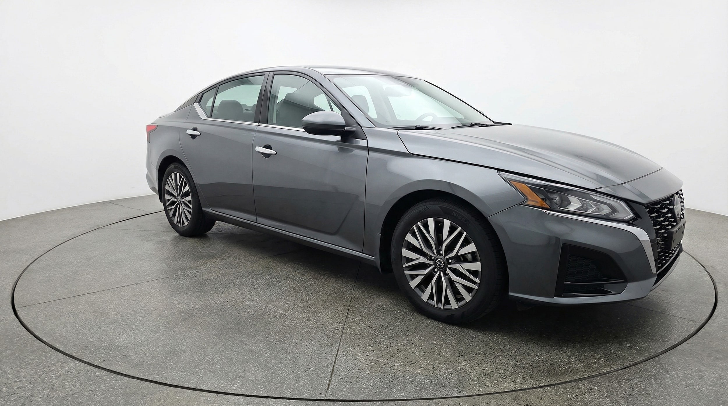 2025 Nissan Altima 2.5 SV FWD