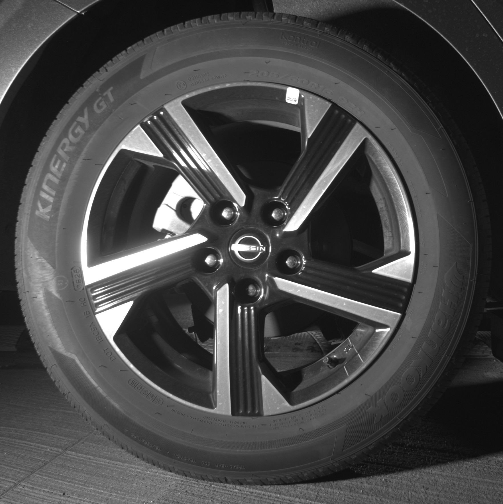 Thumbnail: 2025 Nissan Sentra - 15