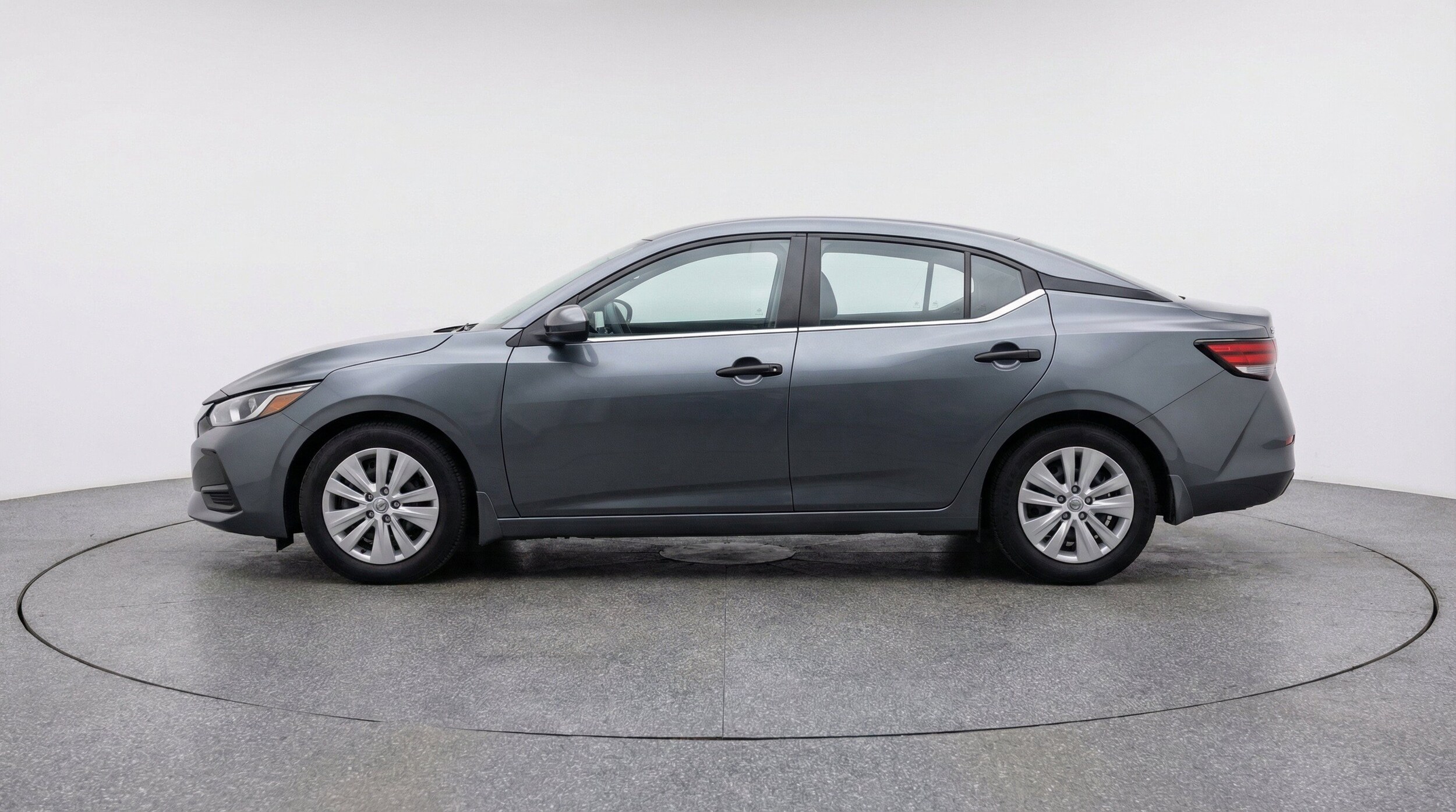 Thumbnail: 2025 Nissan Sentra - 5