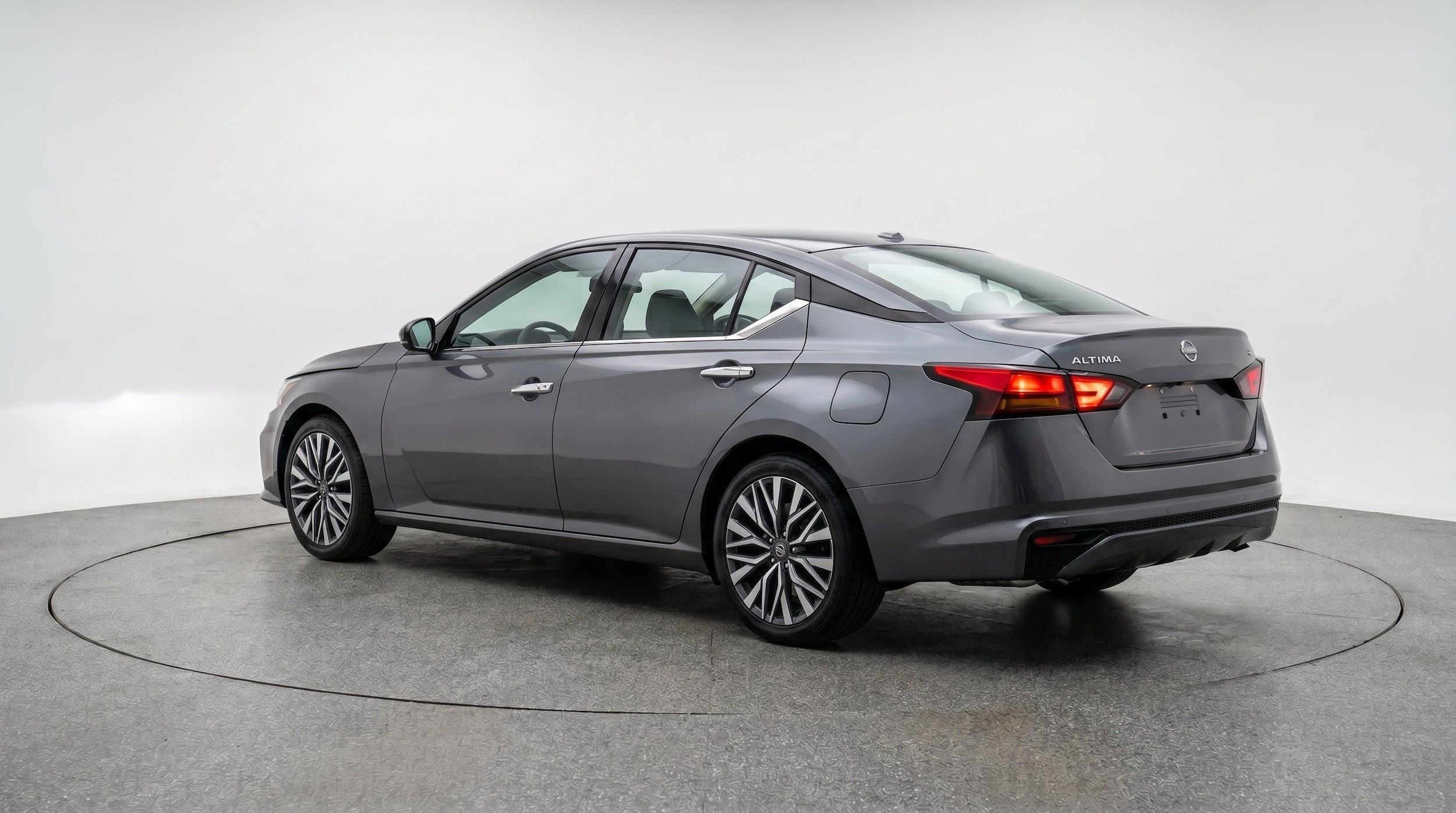 Thumbnail: 2025 Nissan Altima - 6
