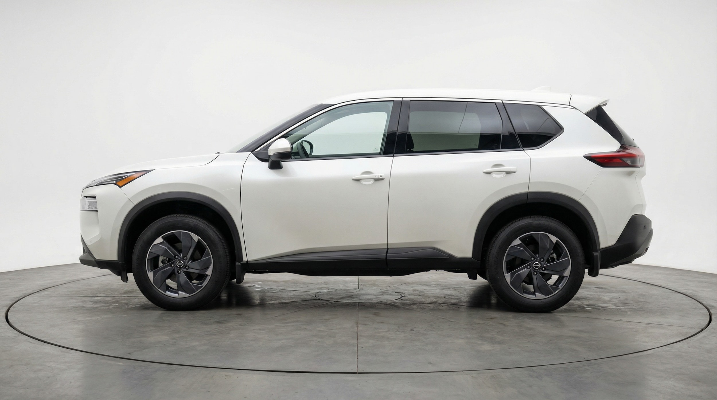 Thumbnail: 2025 Nissan Rogue - 4