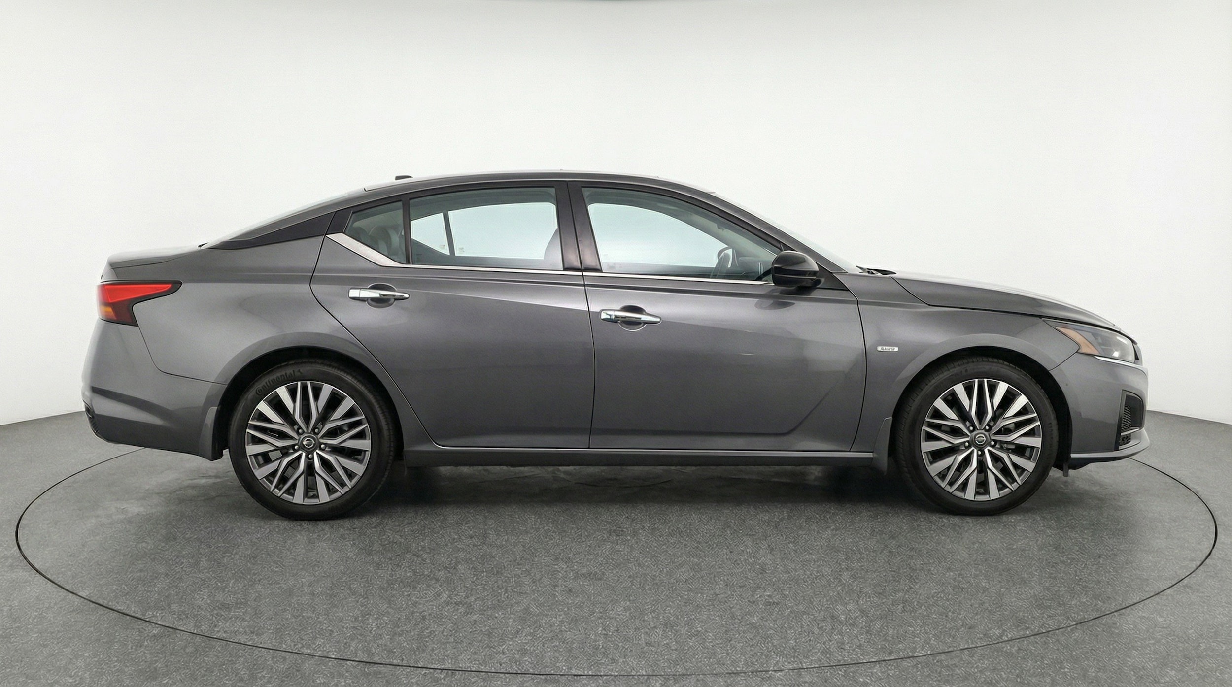 Thumbnail: 2025 Nissan Altima - 11