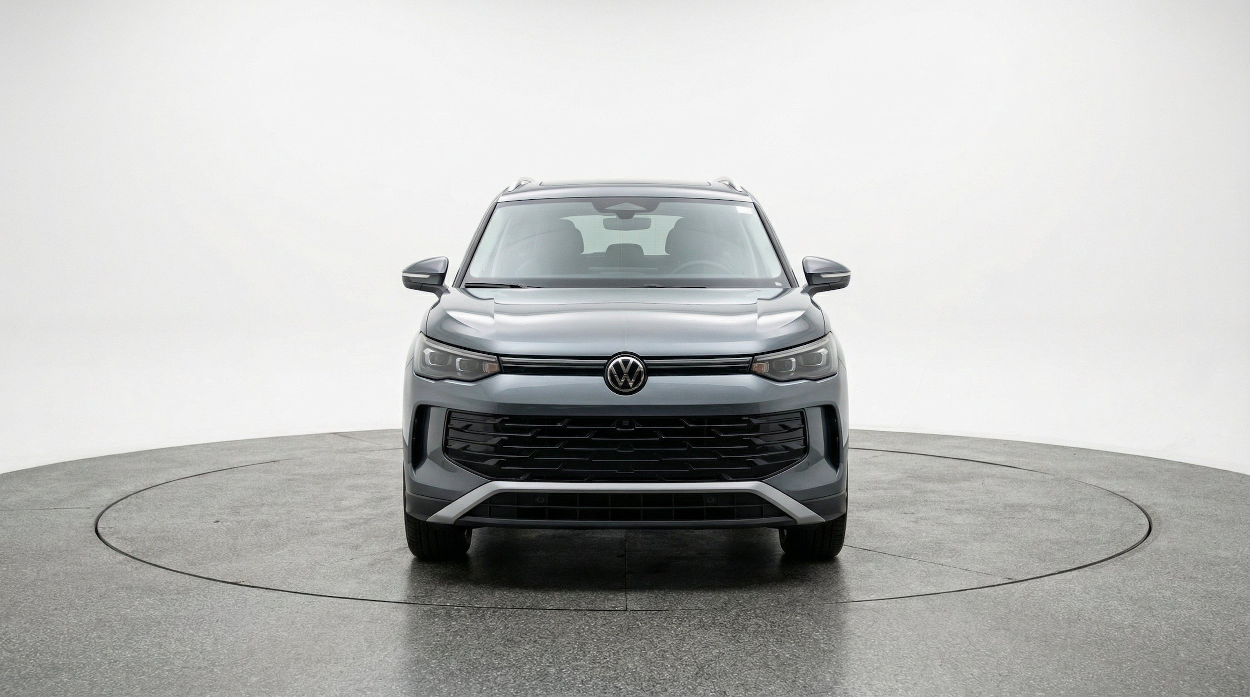 Thumbnail: 2026 Volkswagen Tiguan - 2