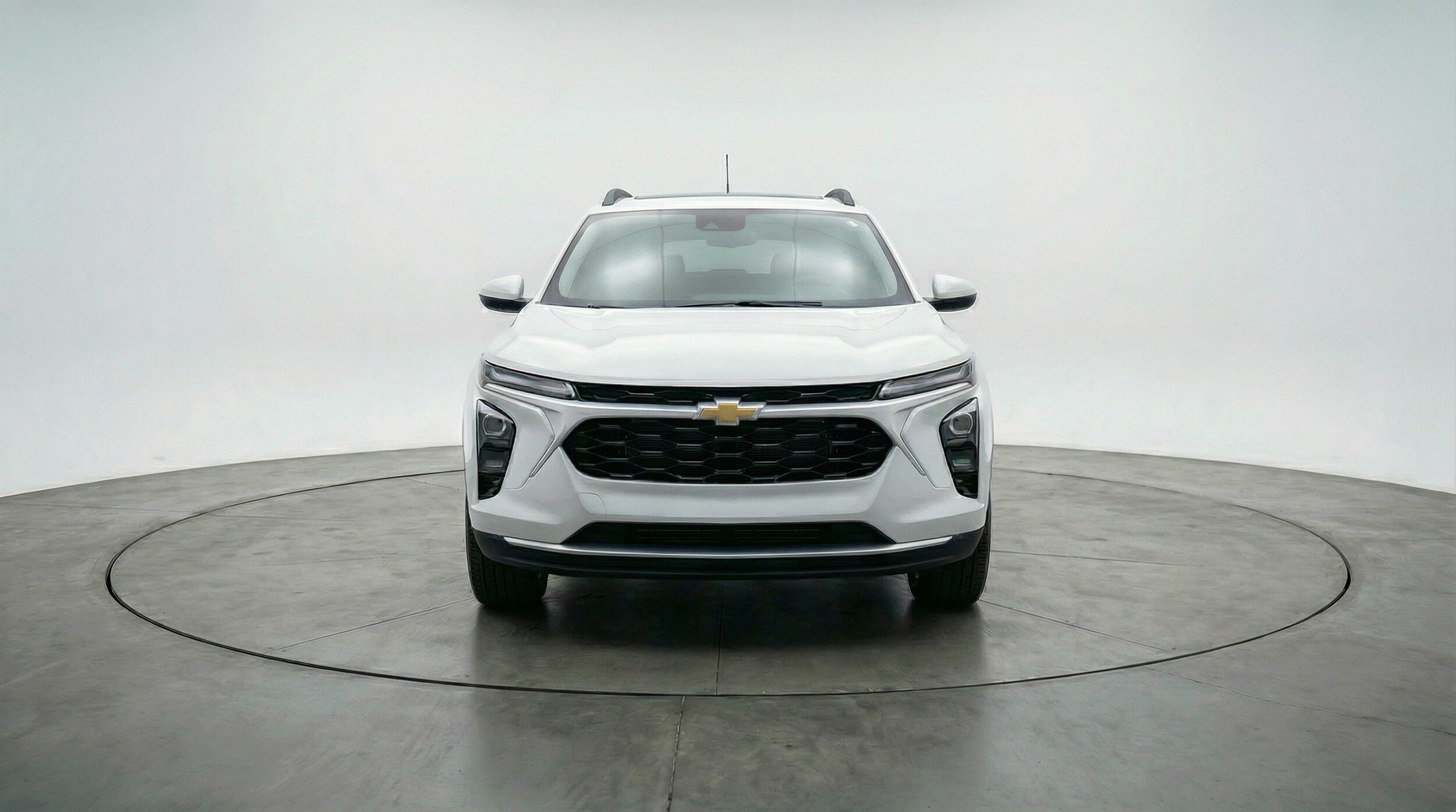 Thumbnail: 2025 Chevrolet Trax - 2