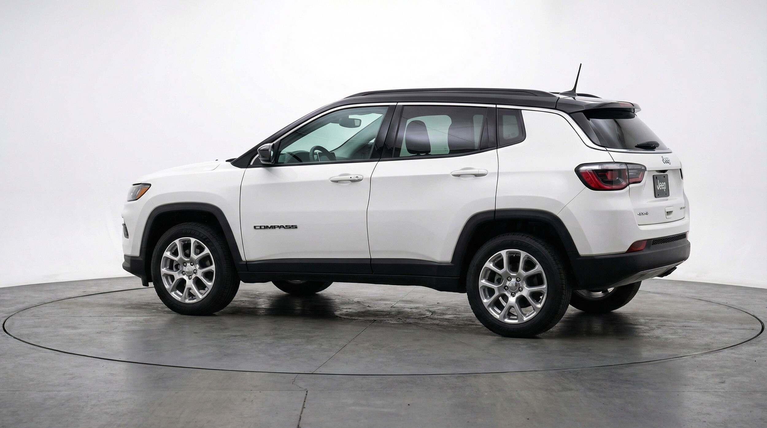 Thumbnail: 2025 Jeep Compass - 5