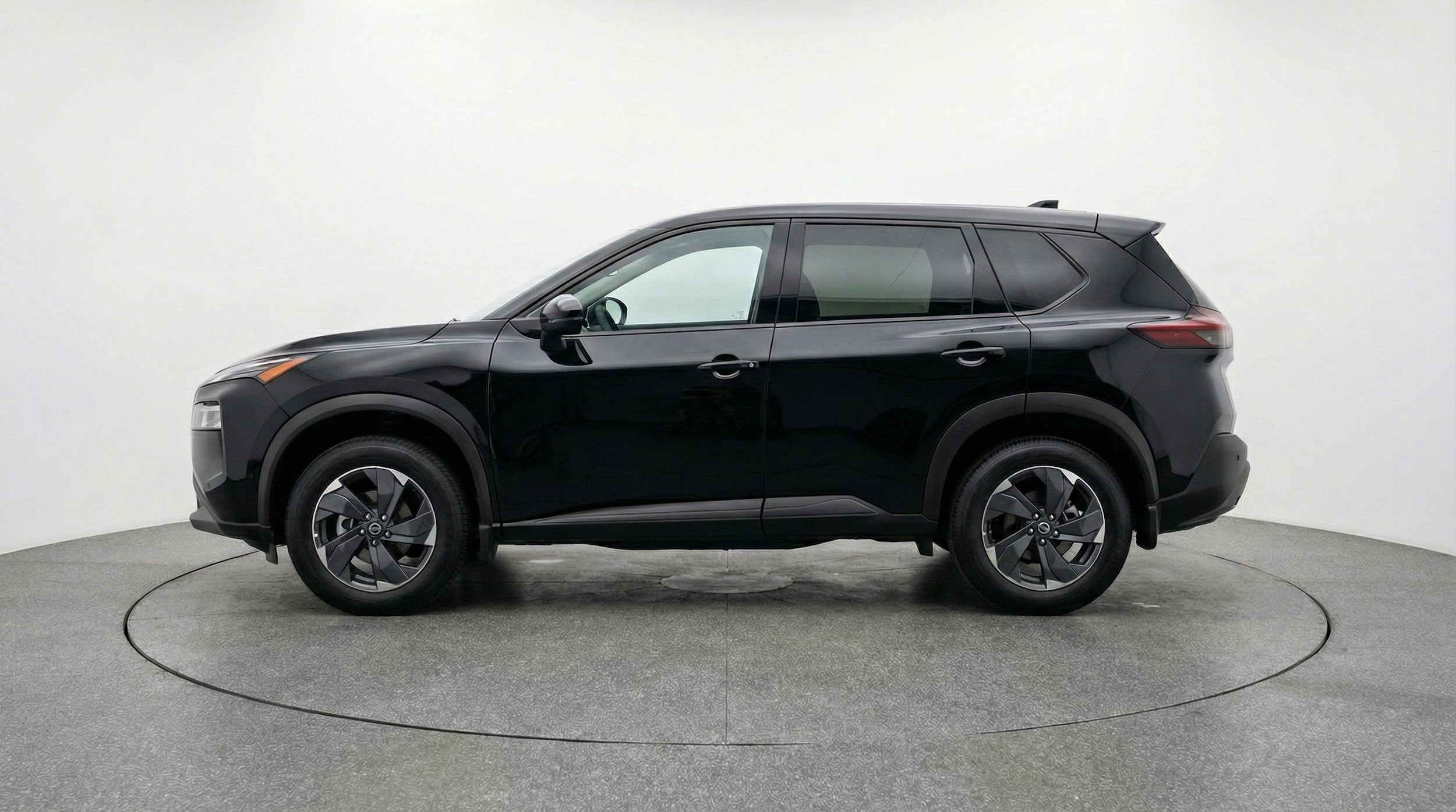 Thumbnail: 2025 Nissan Rogue - 4